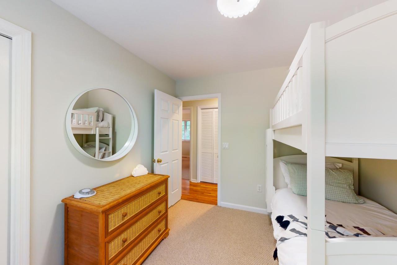 Salt Pond Hideaway --- 710 Deer Leap Dr