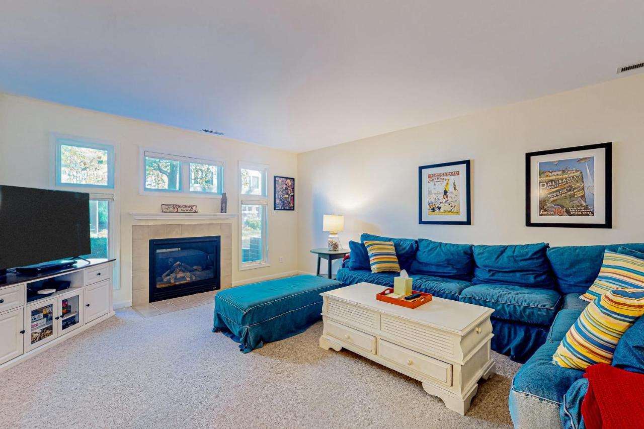 Sea Colony --- 56200 Pine Cone Ln Holiday home