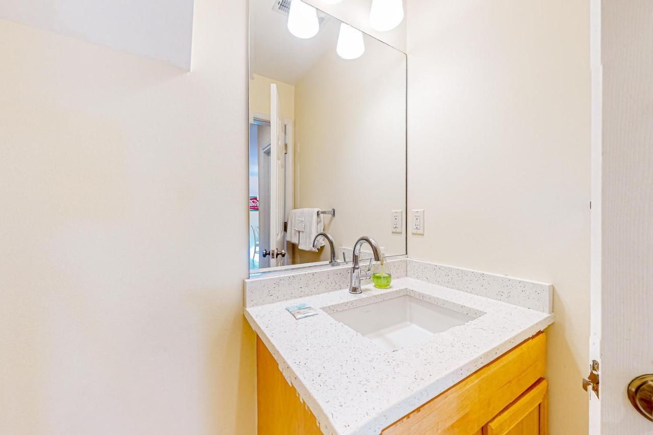 Holiday home Sea Colony --- 56200 Pine Cone Ln *