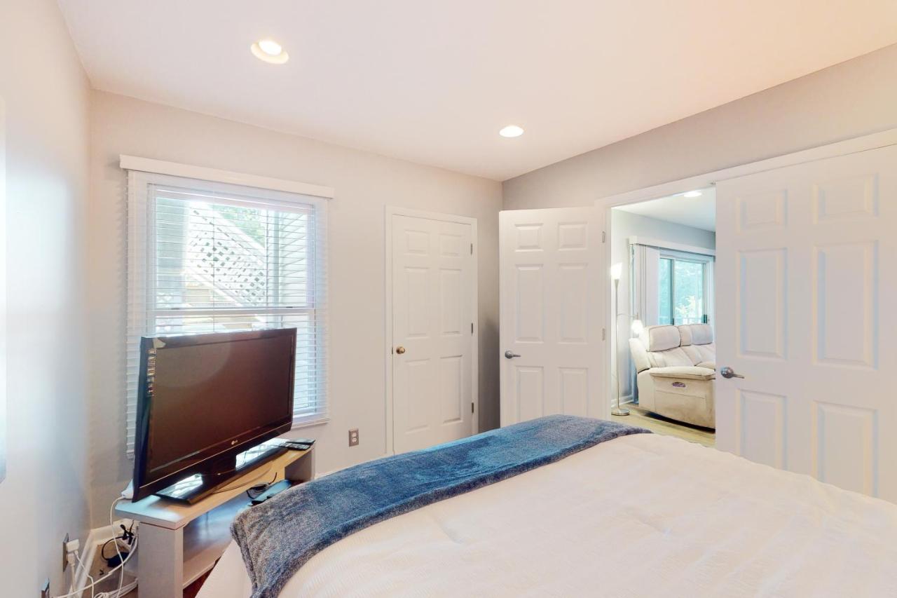 Apartment Sea Colony - 51020 Southwinds Ct