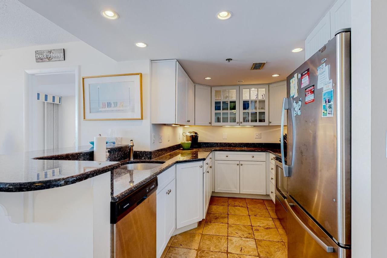 Apartment Sea Colony --- 403 Farragut House Road *