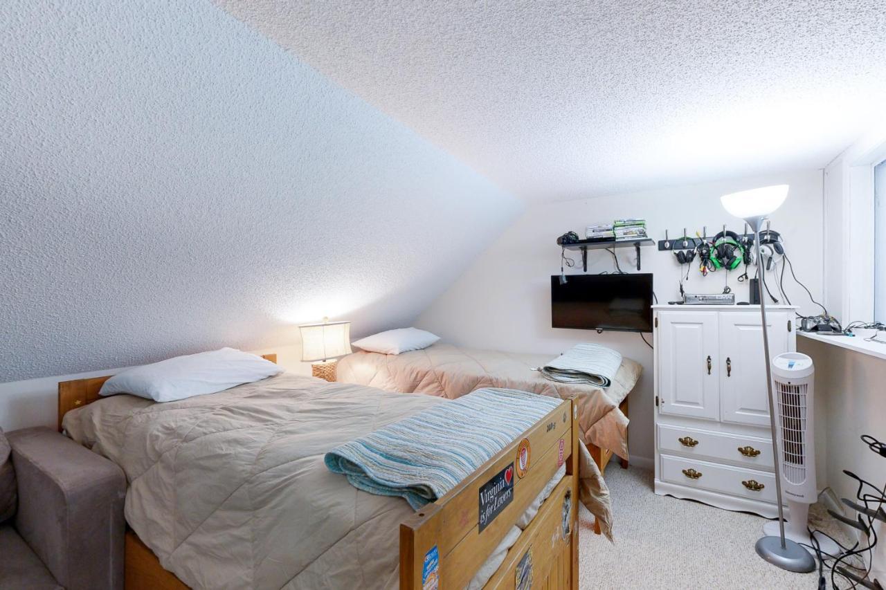 Sea Colony --- 2503 Round Robin Way Apartment