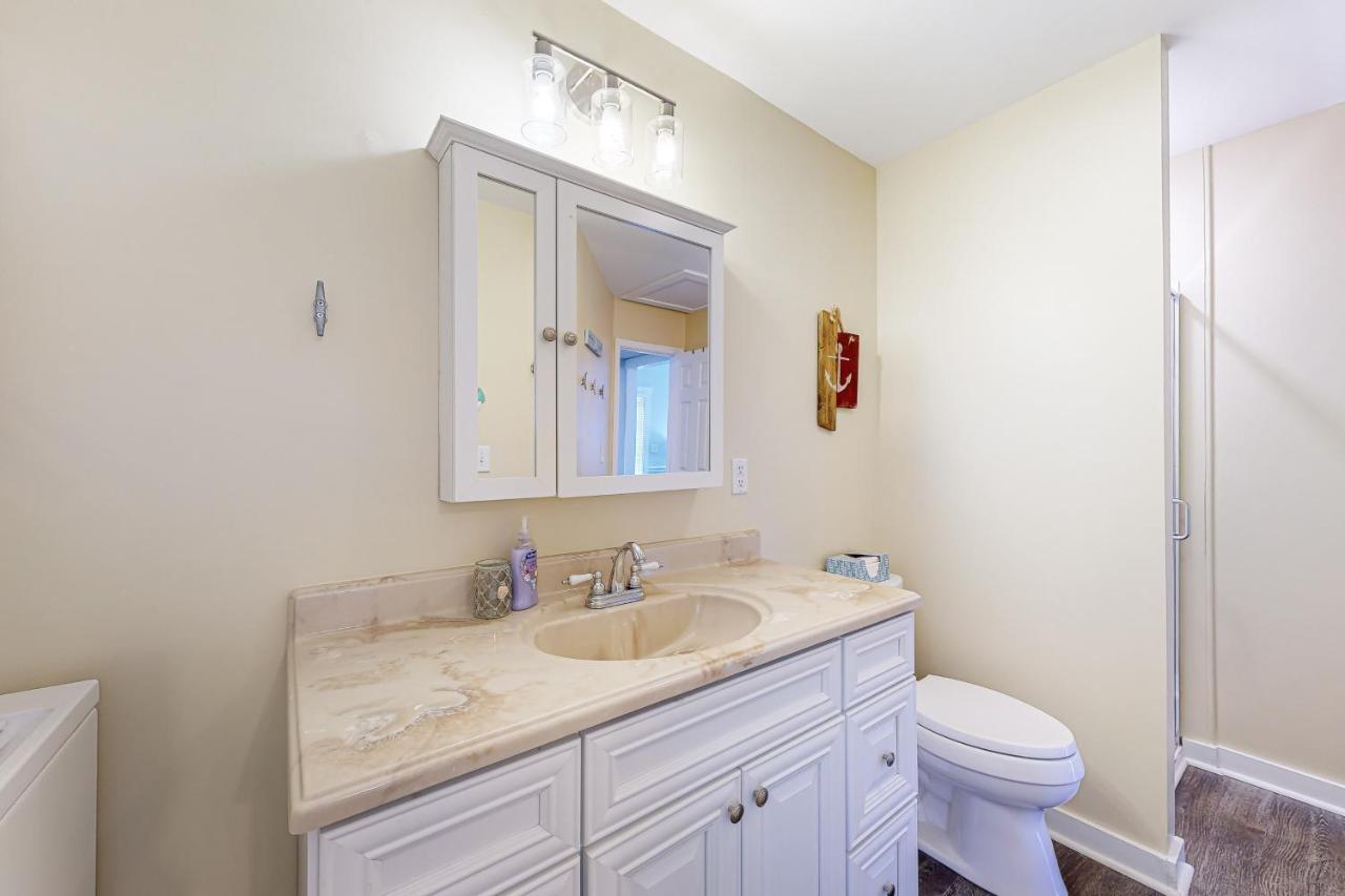 Apartment Sea Colony --- 39353 W Pine Ct #1009c *