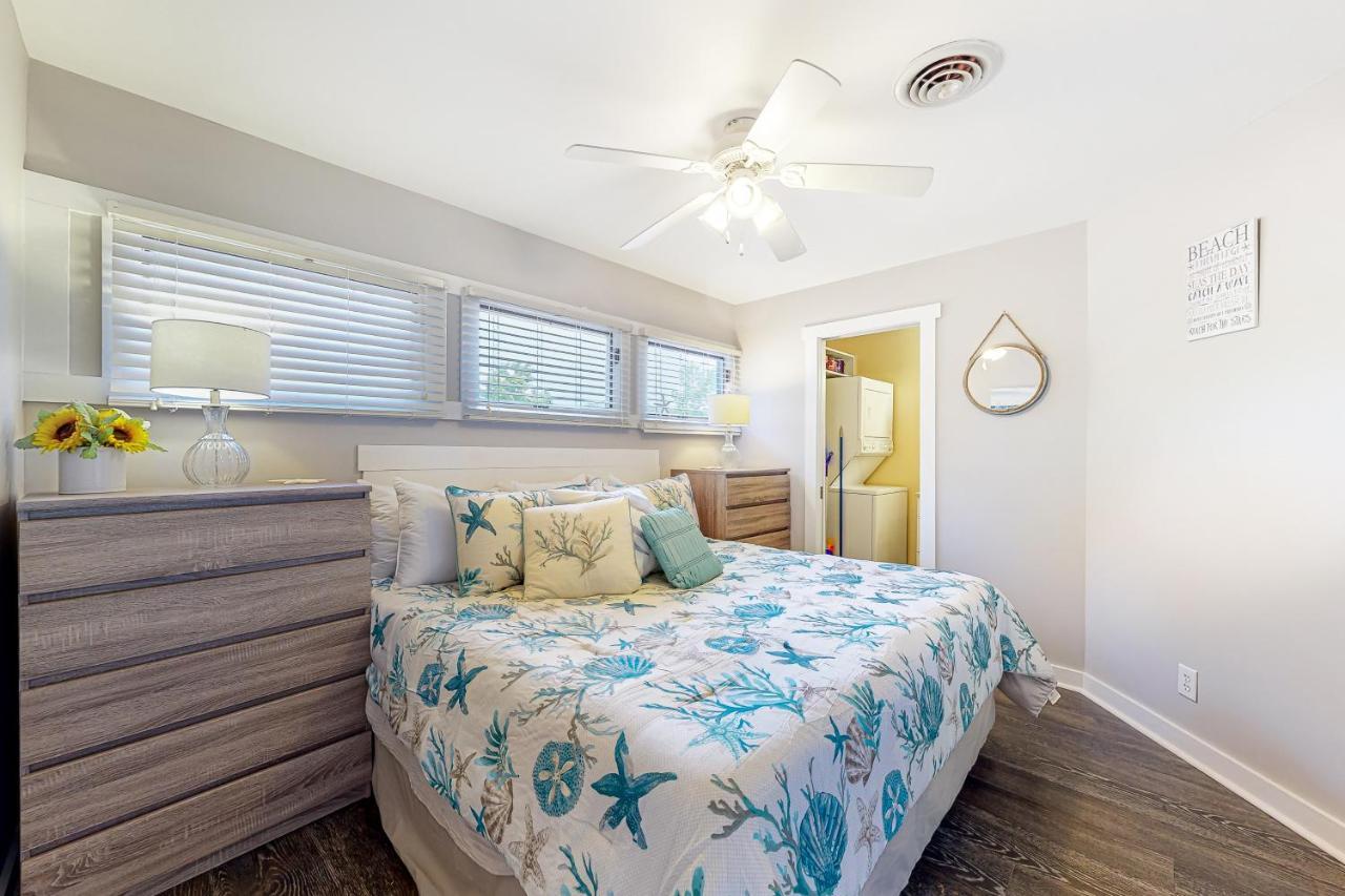 Sea Colony --- 39353 W Pine Ct #1009c Apartment *