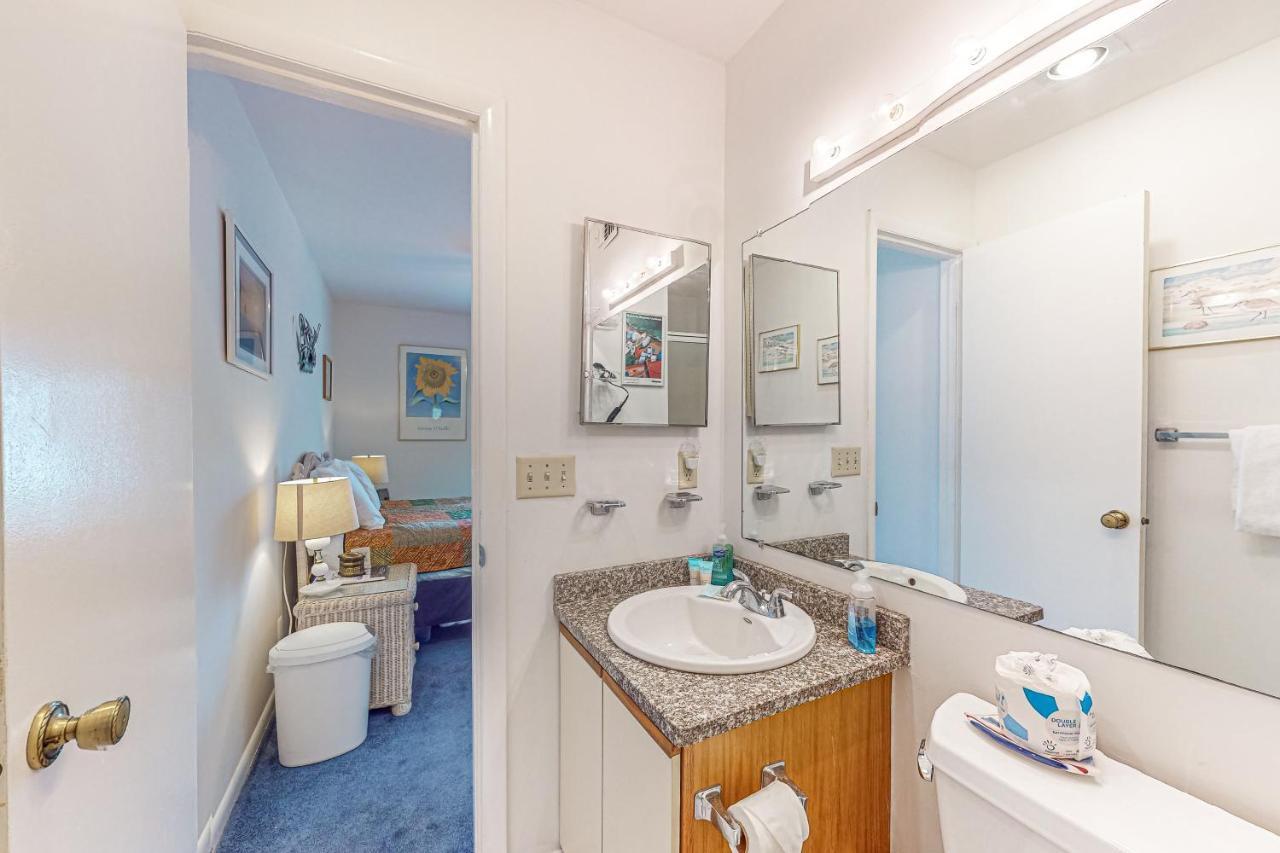 Sea Colony --- 33577 West View, Unit 1006b
