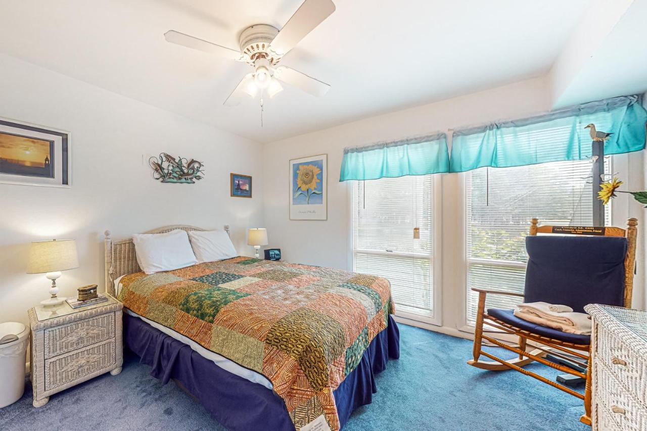 Sea Colony --- 33577 West View, Unit 1006b