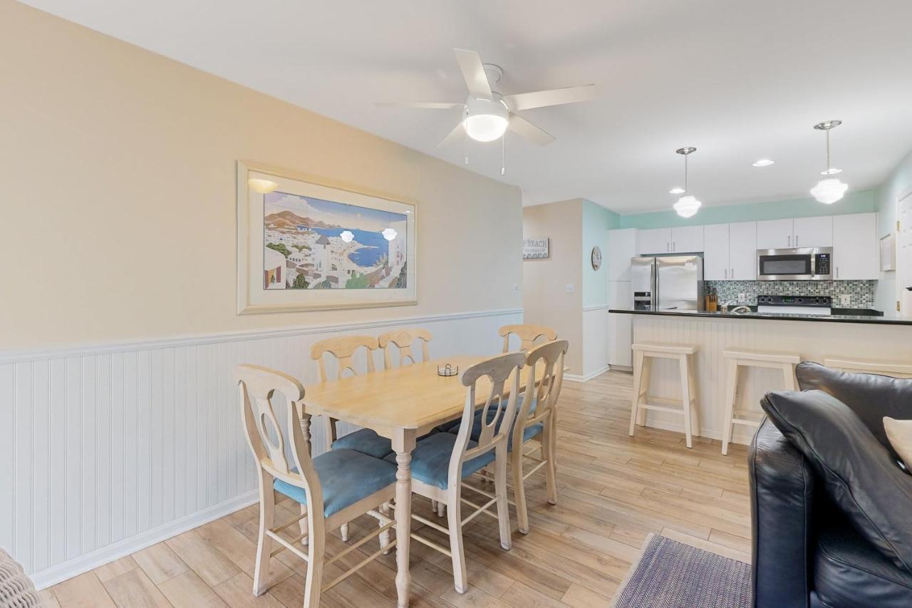 Apartment Sea Colony --- 54004 Sanddollar Ct