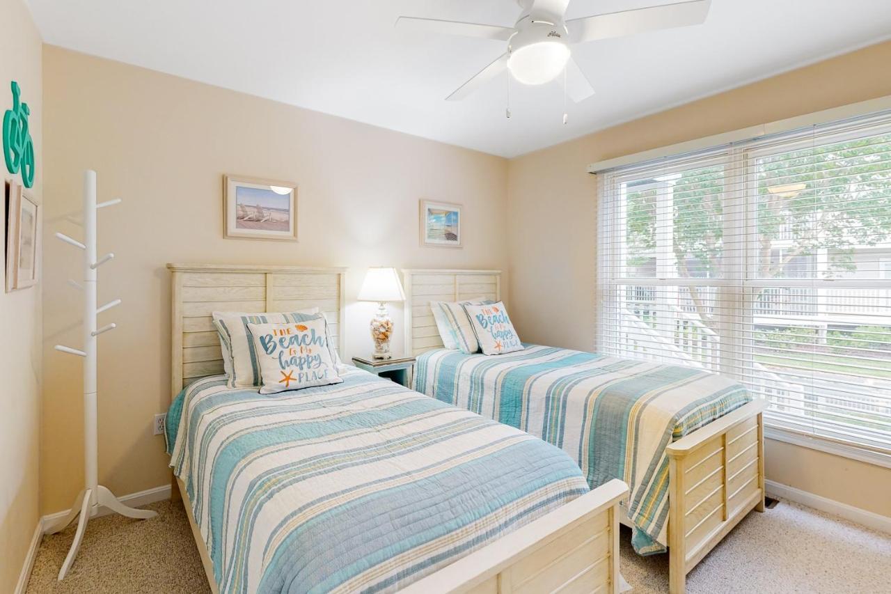 Apartment Sea Colony --- 54004 Sanddollar Ct *