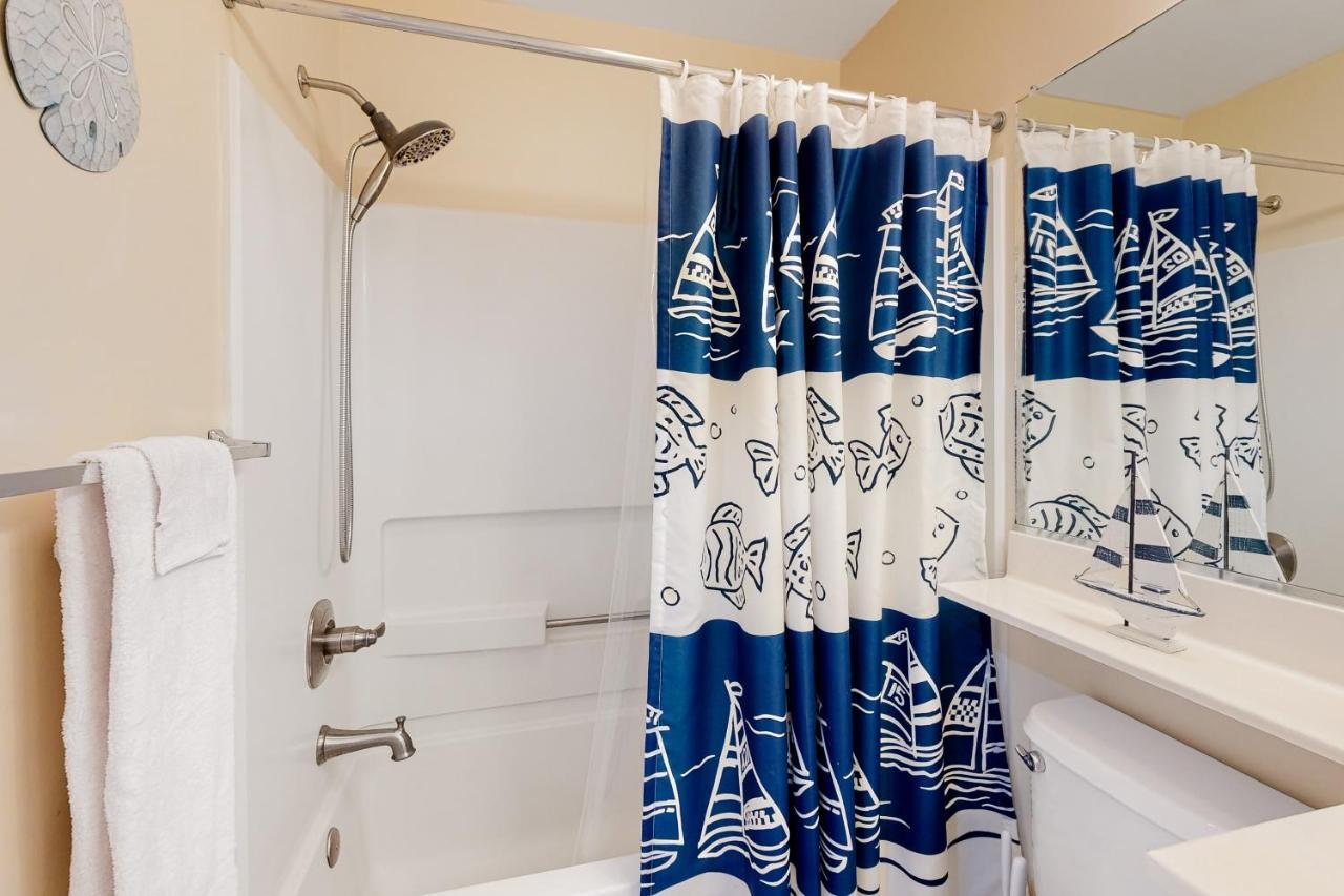 Sea Colony --- 54004 Sanddollar Ct *