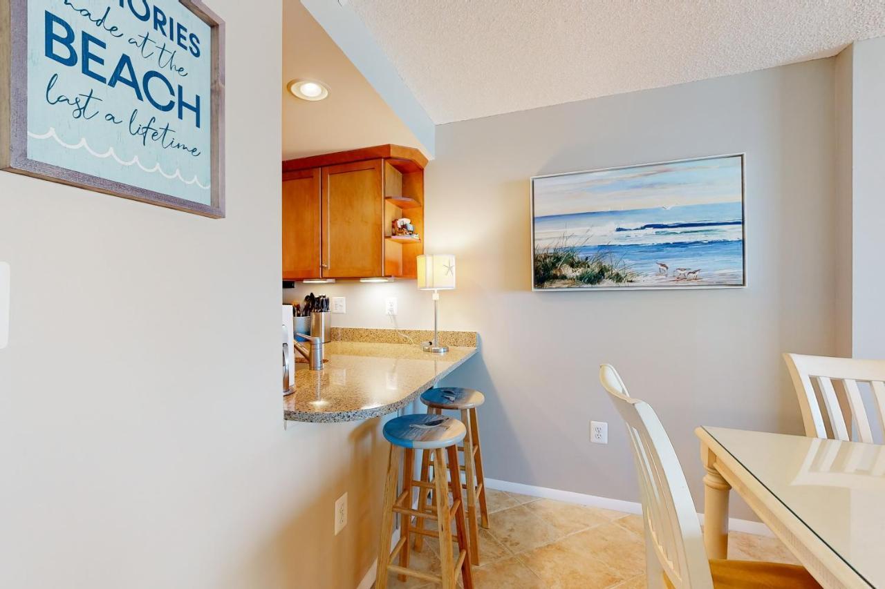 Apartment Sea Colony --- 807 Chesapeake House Rd Bethany Beach