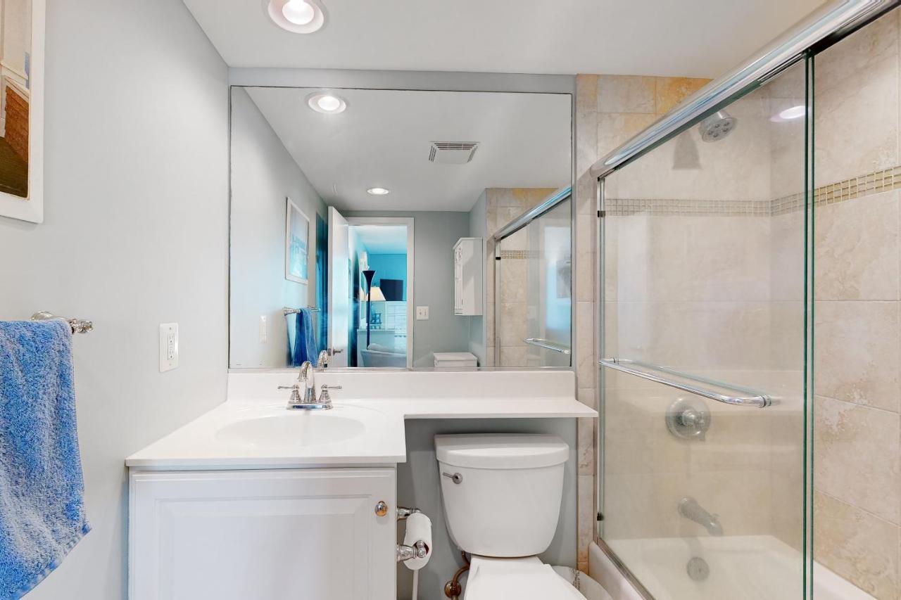 Apartment Sea Colony --- 807 Chesapeake House Rd *