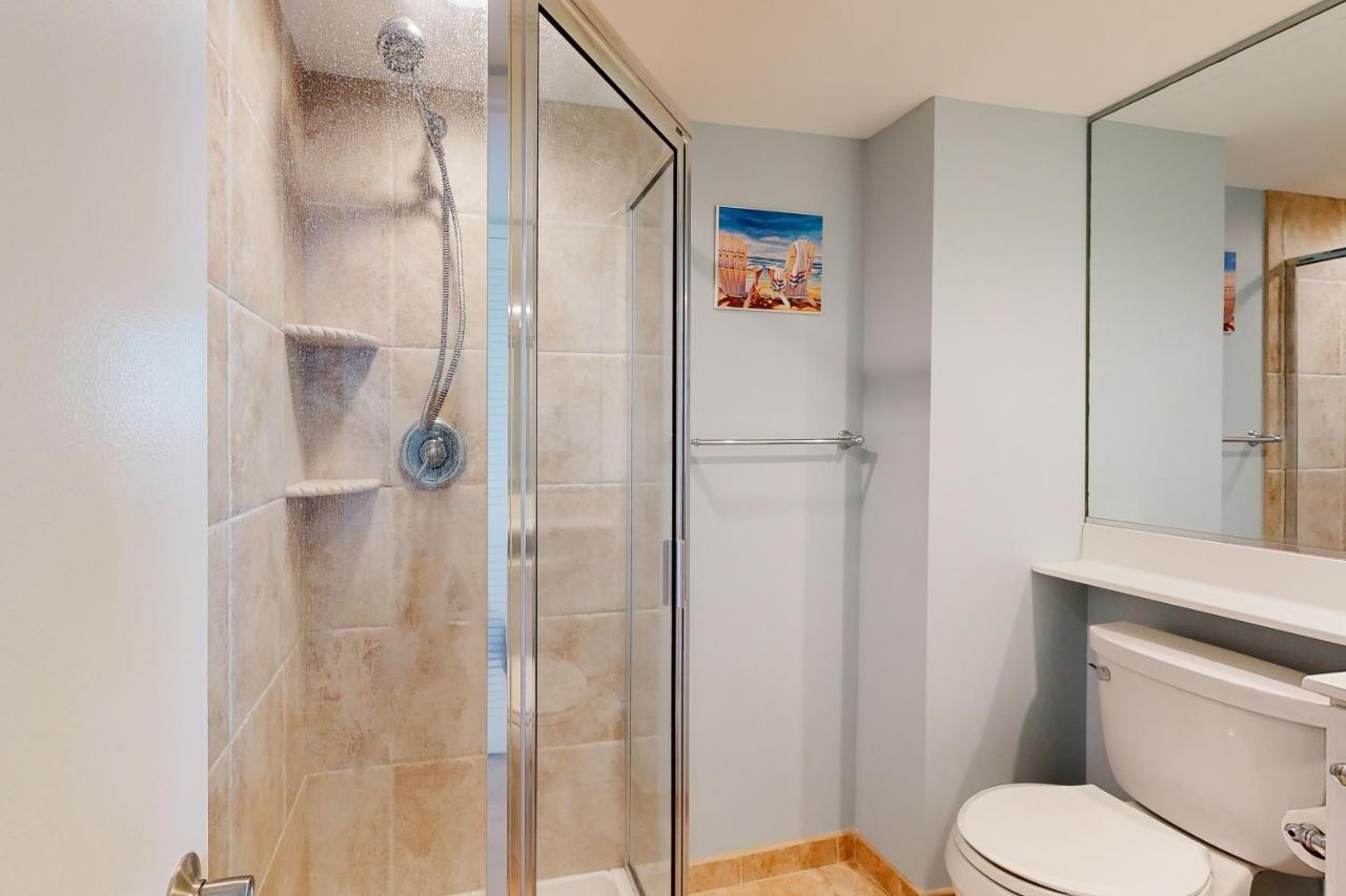 Apartment Sea Colony --- 807 Chesapeake House Rd *
