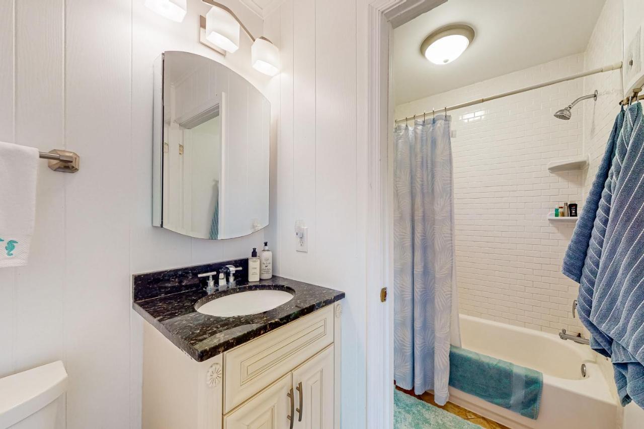 Bethany West --- 700 South Center Ct