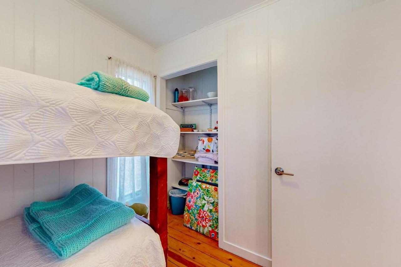 Bethany West --- 700 South Center Ct Holiday home *