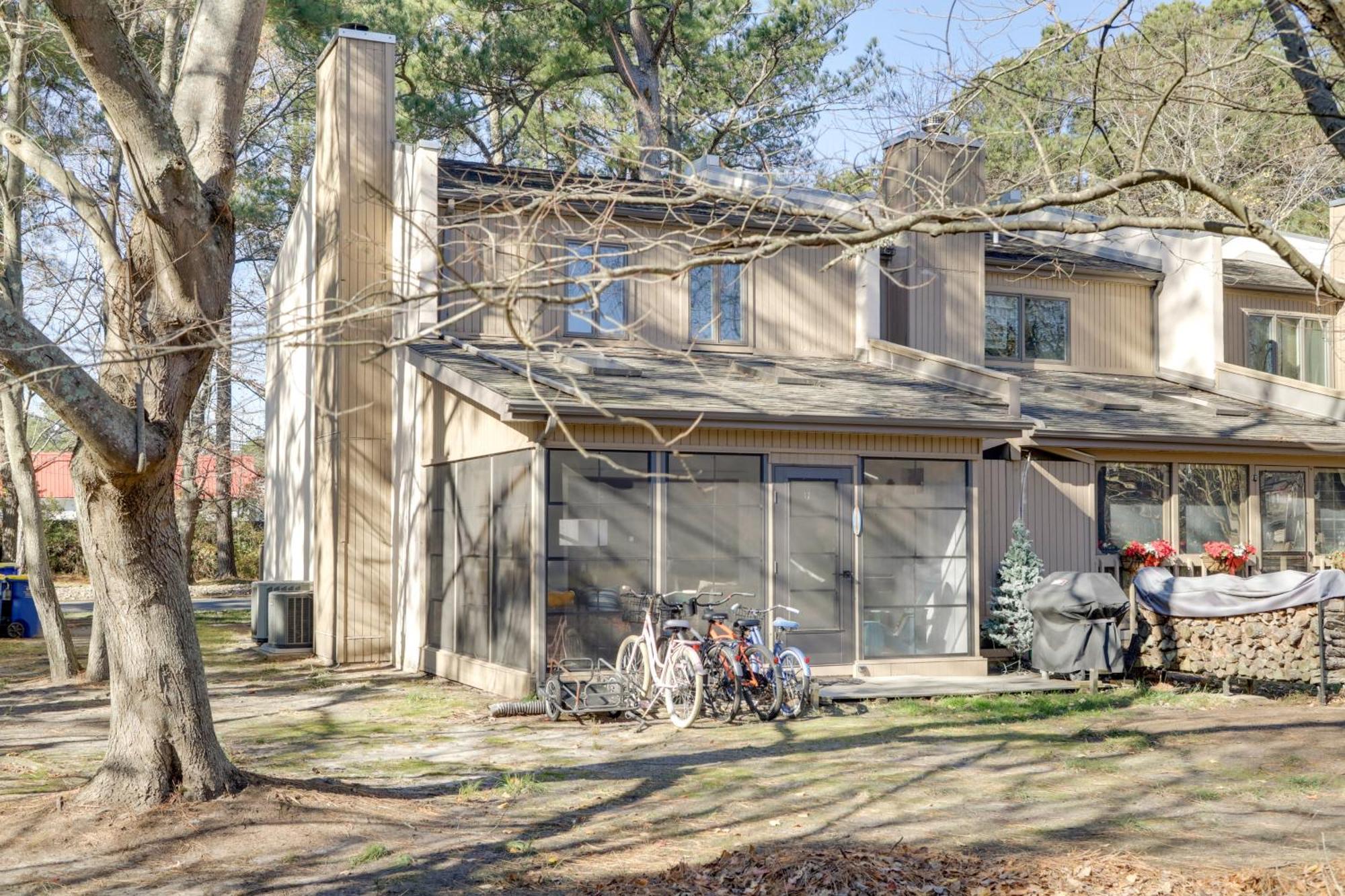 Townhome With Screened Porch 1 Mi To Bethany Beach! Bethany Beach