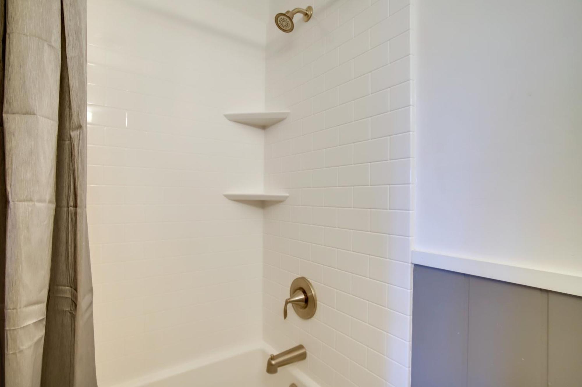 Townhome With Screened Porch 1 Mi To Bethany Beach!