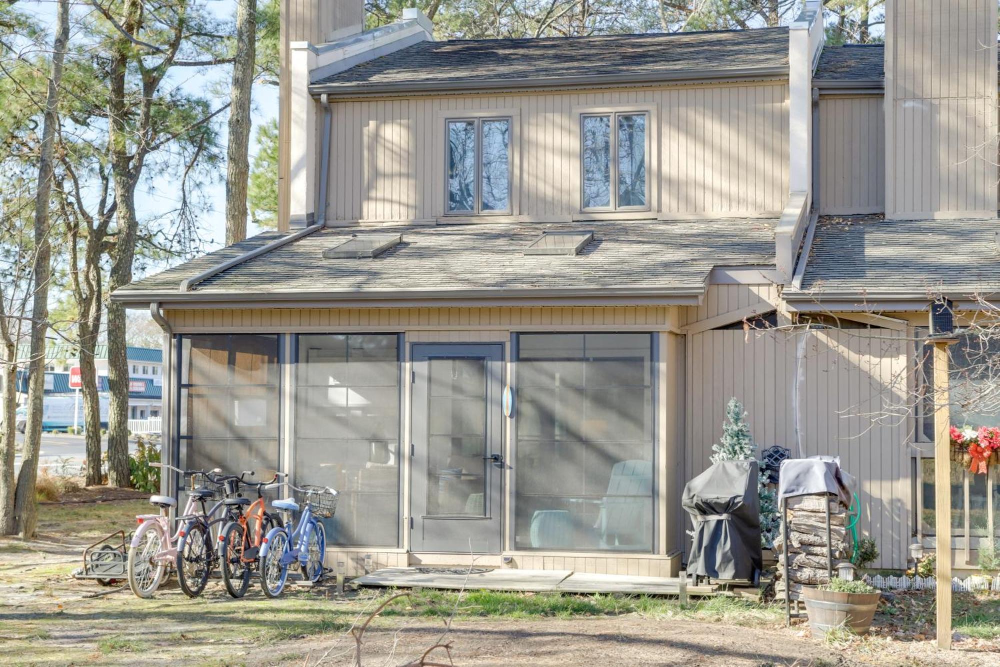 Holiday home Townhome With Screened Porch 1 Mi To Bethany Beach! Bethany Beach