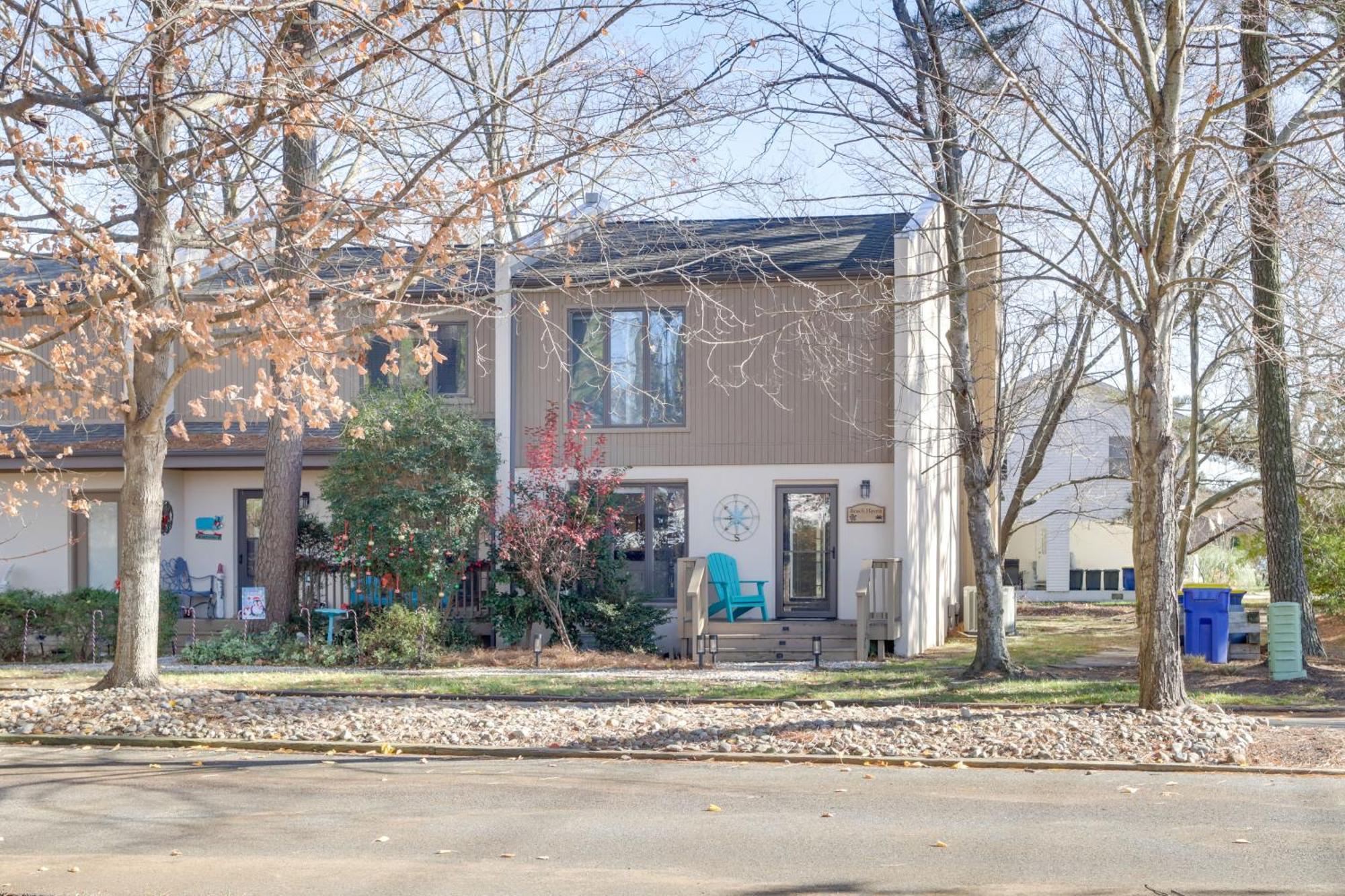 Townhome With Screened Porch 1 Mi To Bethany Beach! Bethany Beach