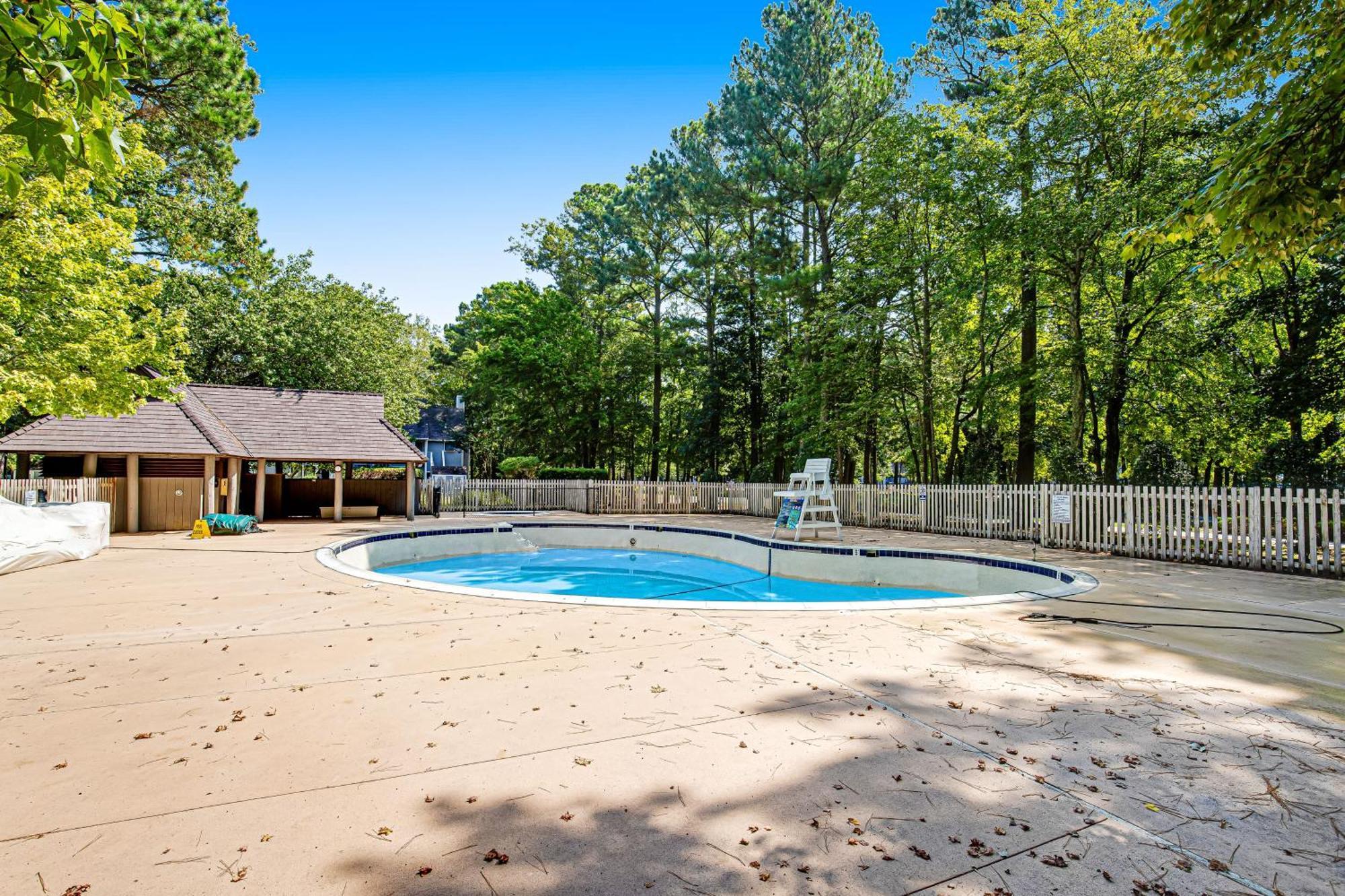 Sea Colony --- 105 Island House Rd Apartment