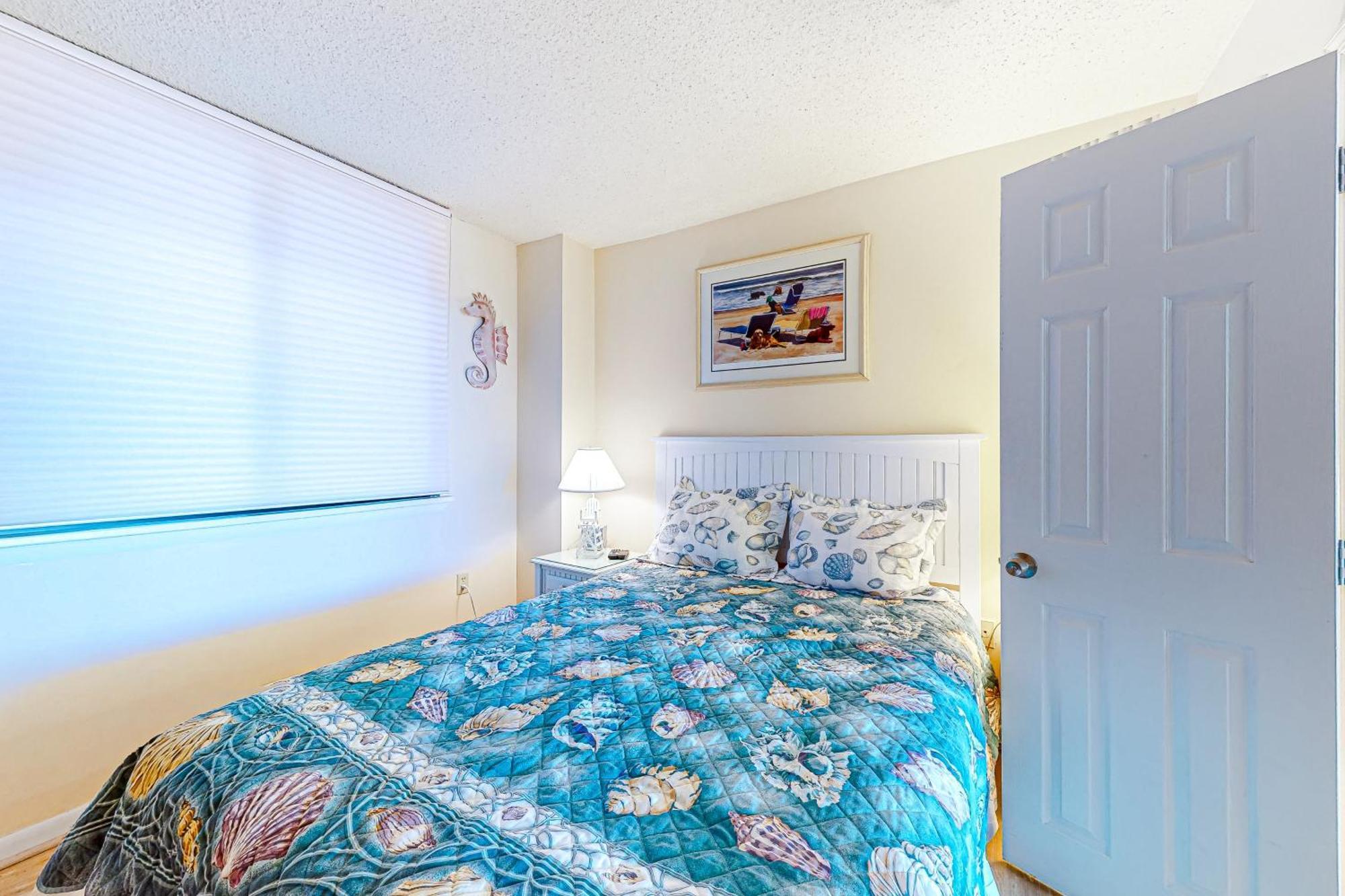 Sea Colony --- 105 Island House Rd Apartment *