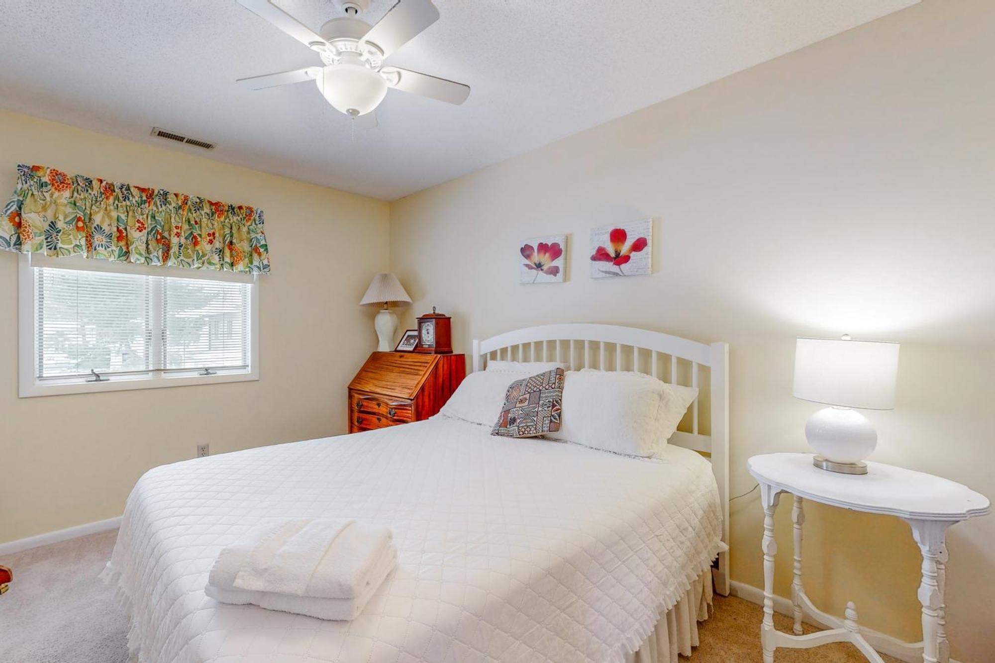 Apartment Bethany Pines --- 428 Bethany Pines