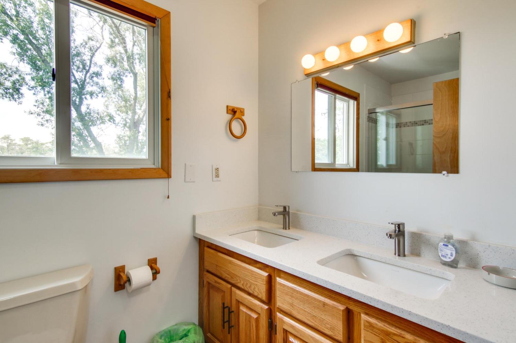 Holiday home With Wetland Views- Half Mi To Bethany Beach!
