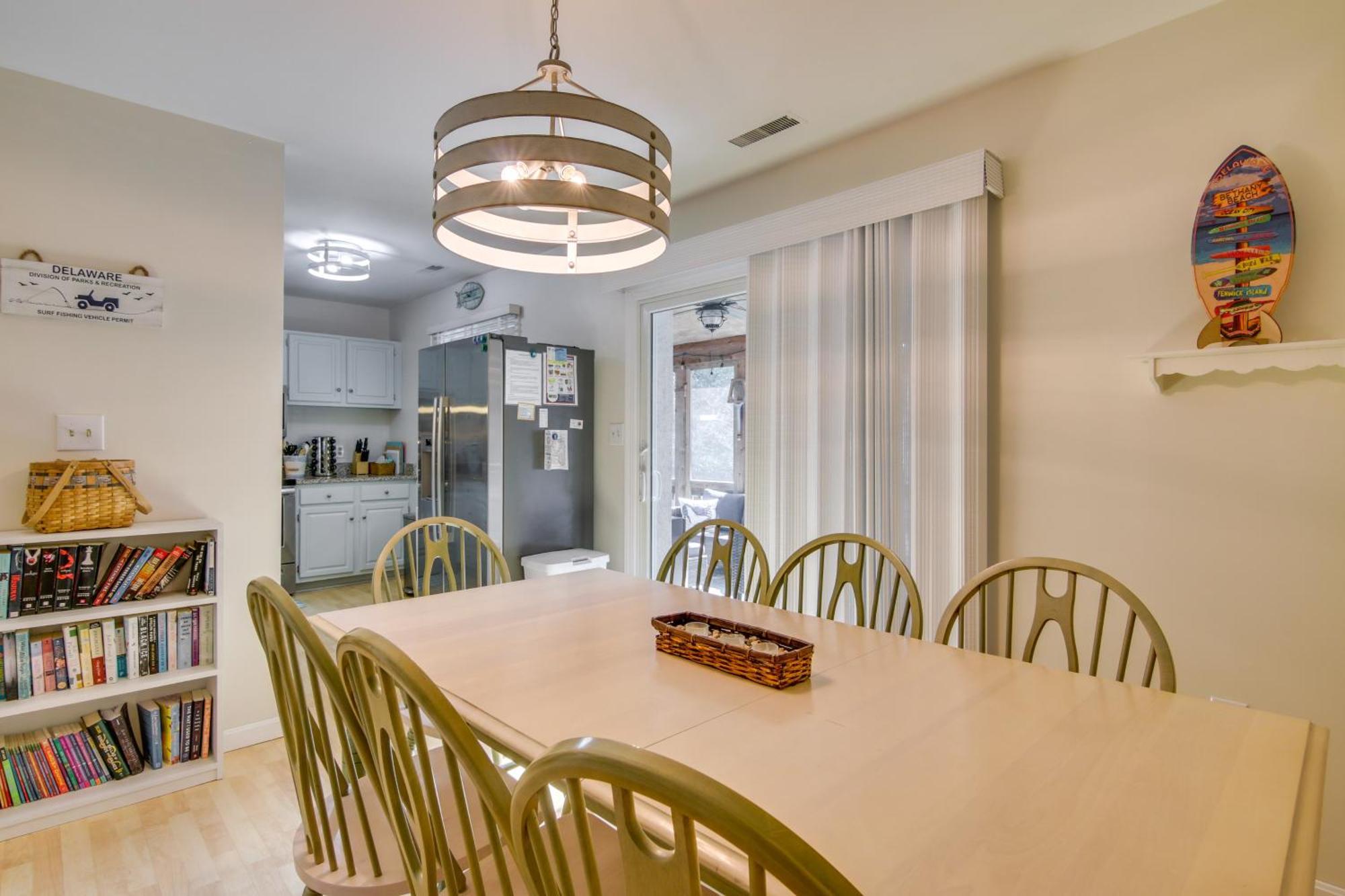 Quiet With Pool Access - 1 Mi To Bethany Beach! Holiday home *