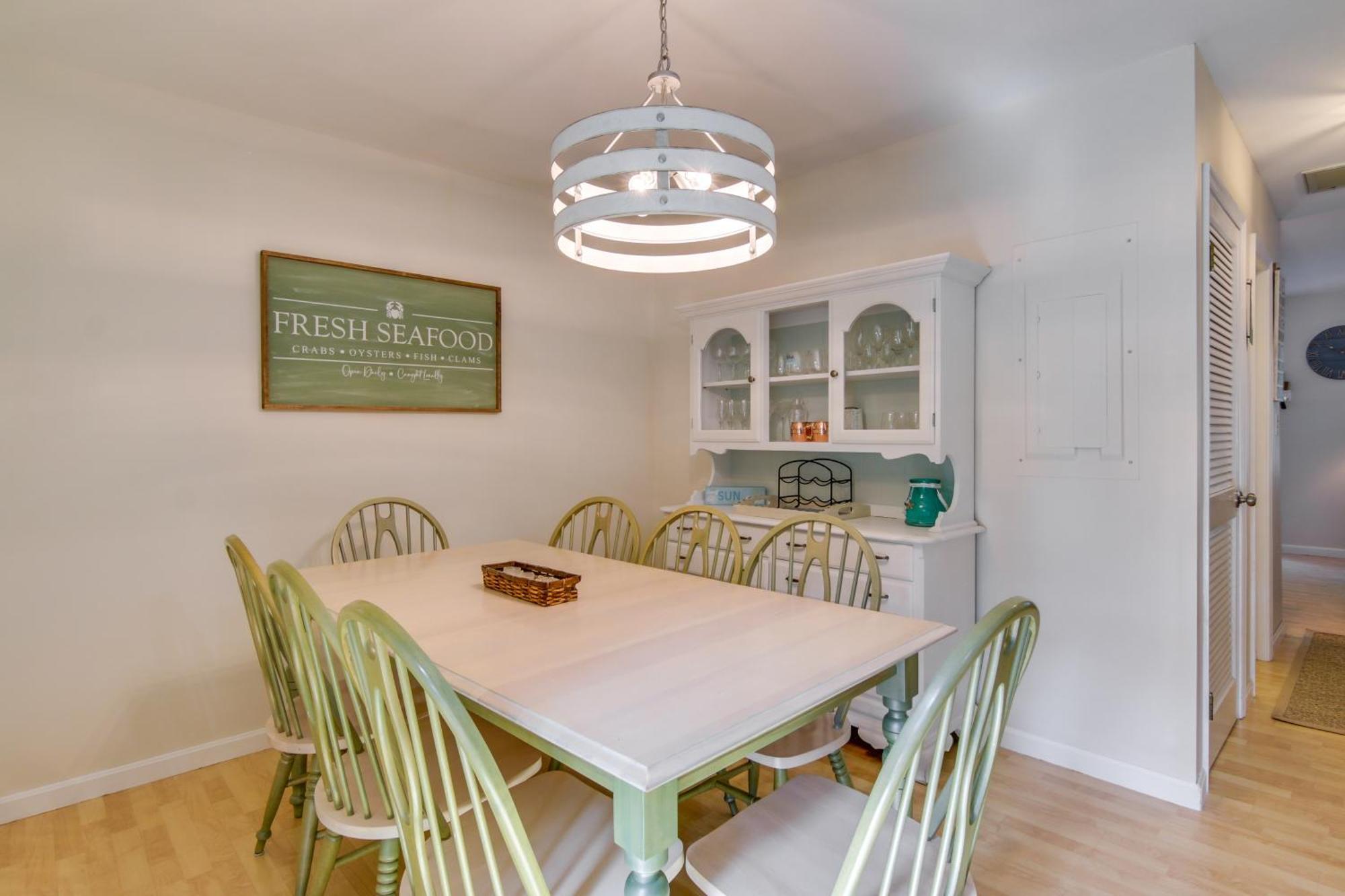 Holiday home Quiet With Pool Access - 1 Mi To Bethany Beach! Bethany Beach