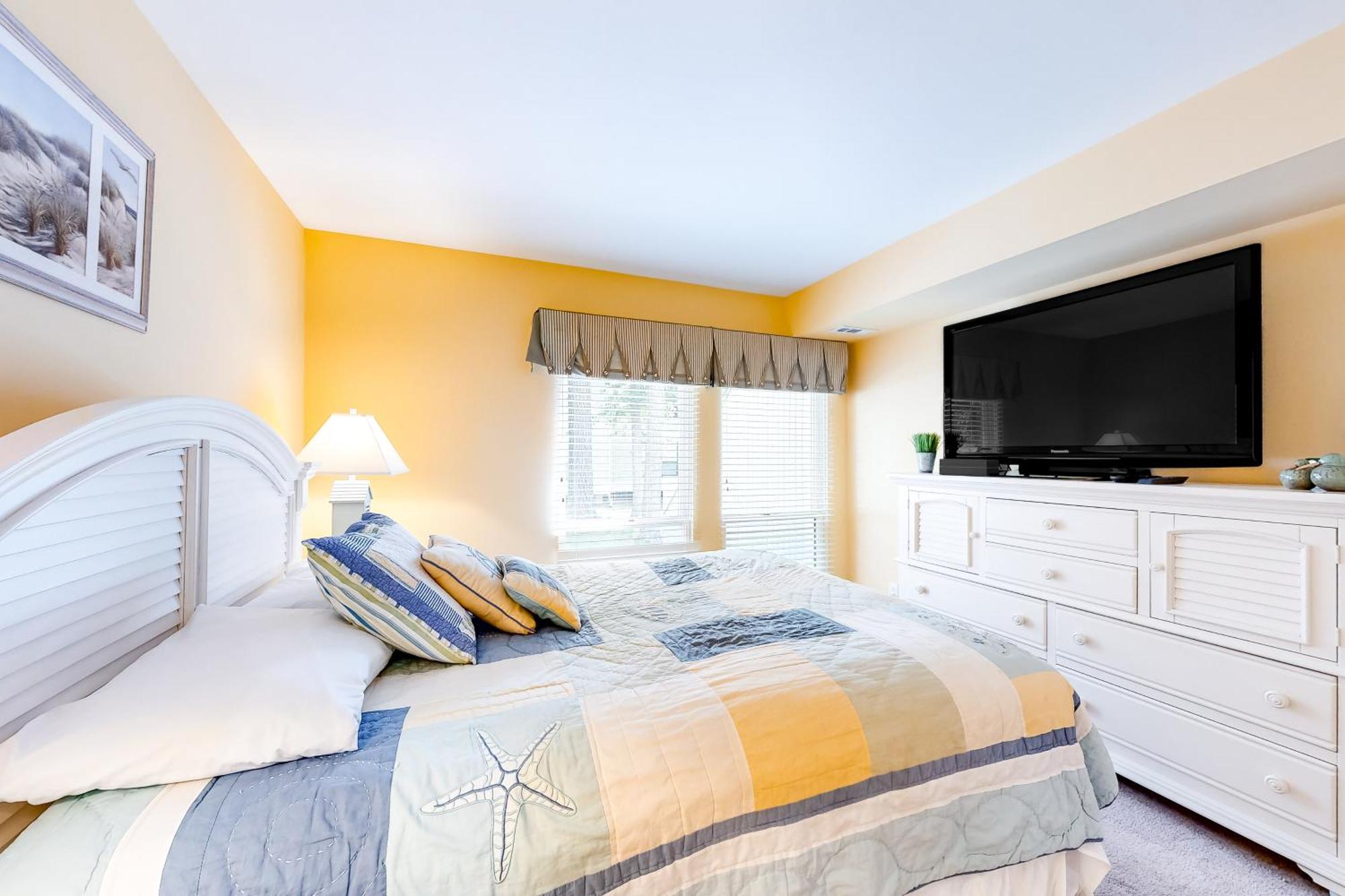 Sea Colony --- 3204 Round Robin * Bethany Beach