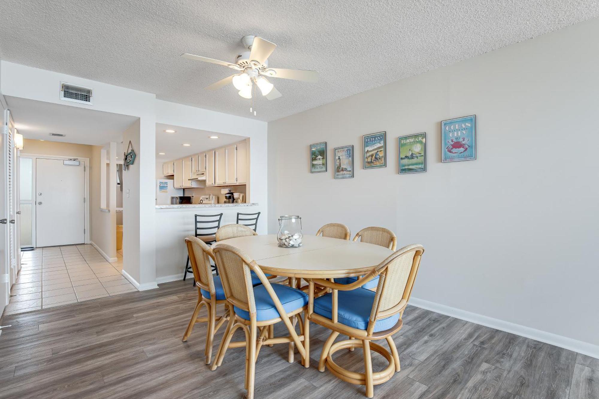 Apartment Sea Colony - 1405s Edgewater House Rd.