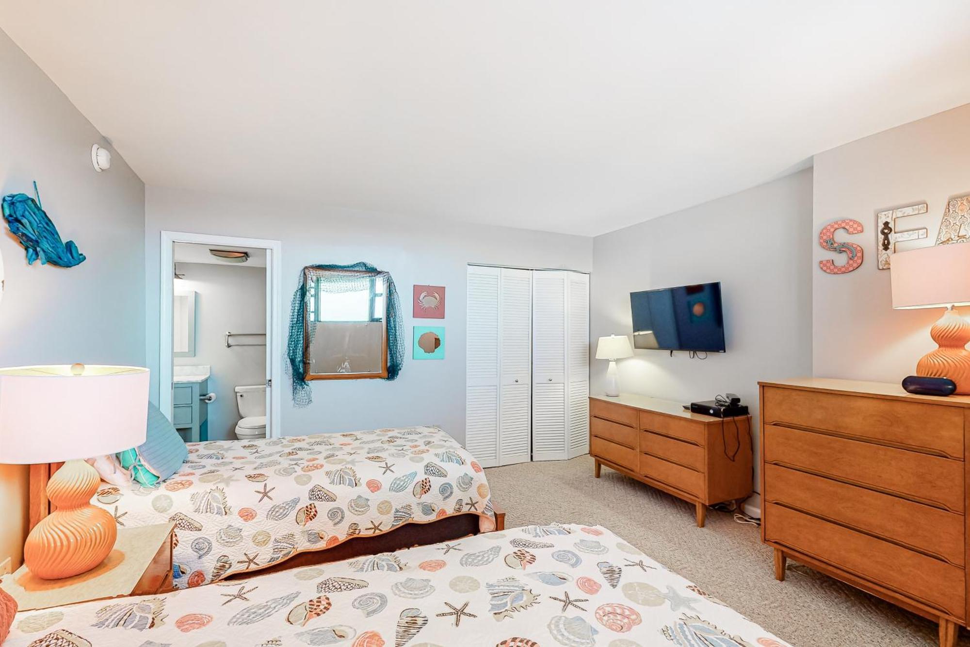 Sea Colony - 1401s Edgewater House Rd. *