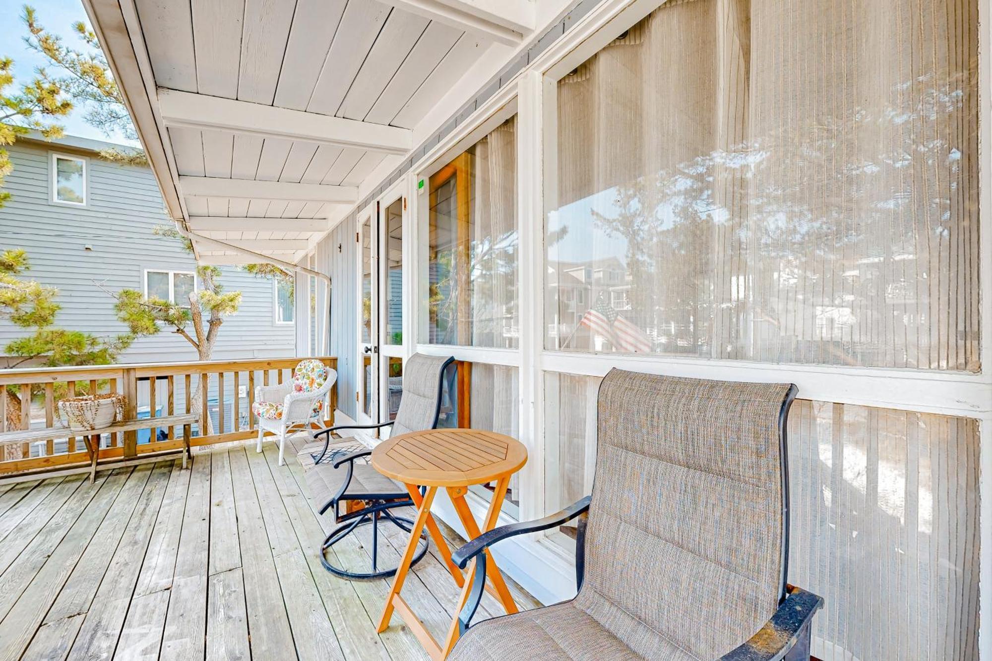 Tower Shores --- 39578 Admiral Road