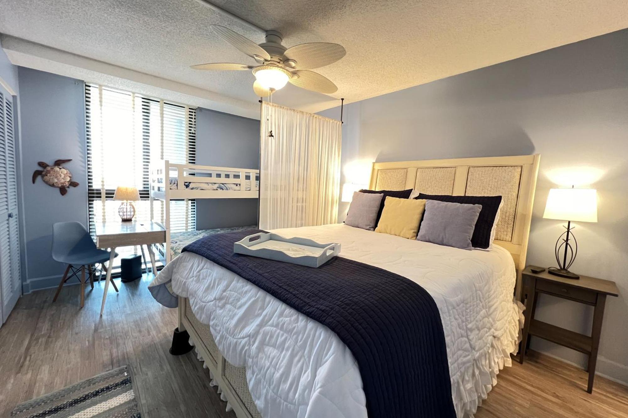 Sea Colony --- 508 Dover House Rd Apartment