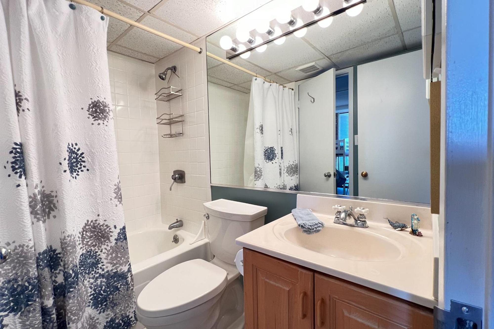 Apartment Sea Colony --- 508 Dover House Rd *