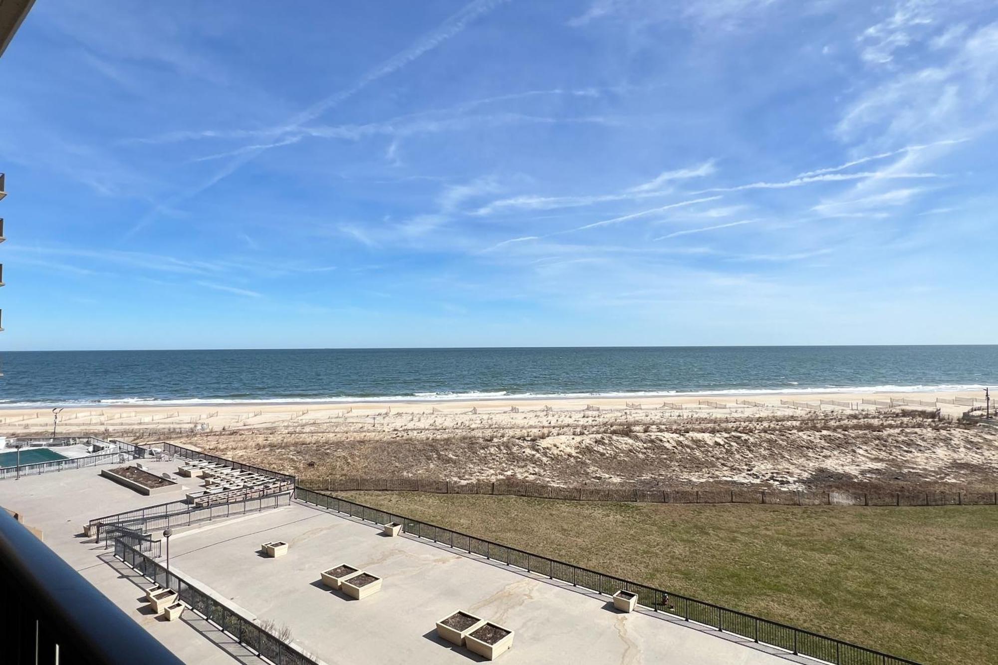 Sea Colony --- 508 Dover House Rd Apartment *