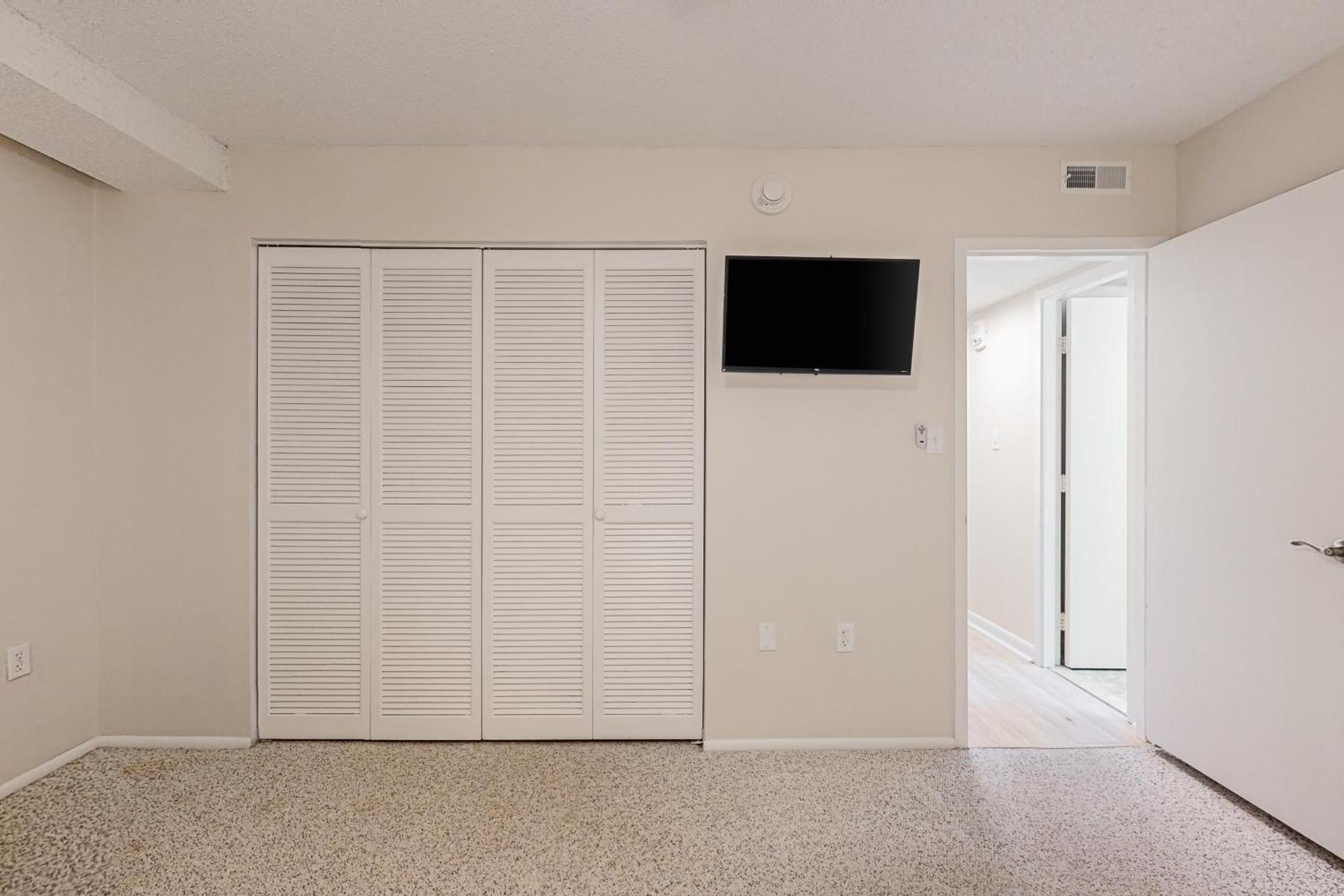 Apartment Sea Colony --- 901 Brandywine House *