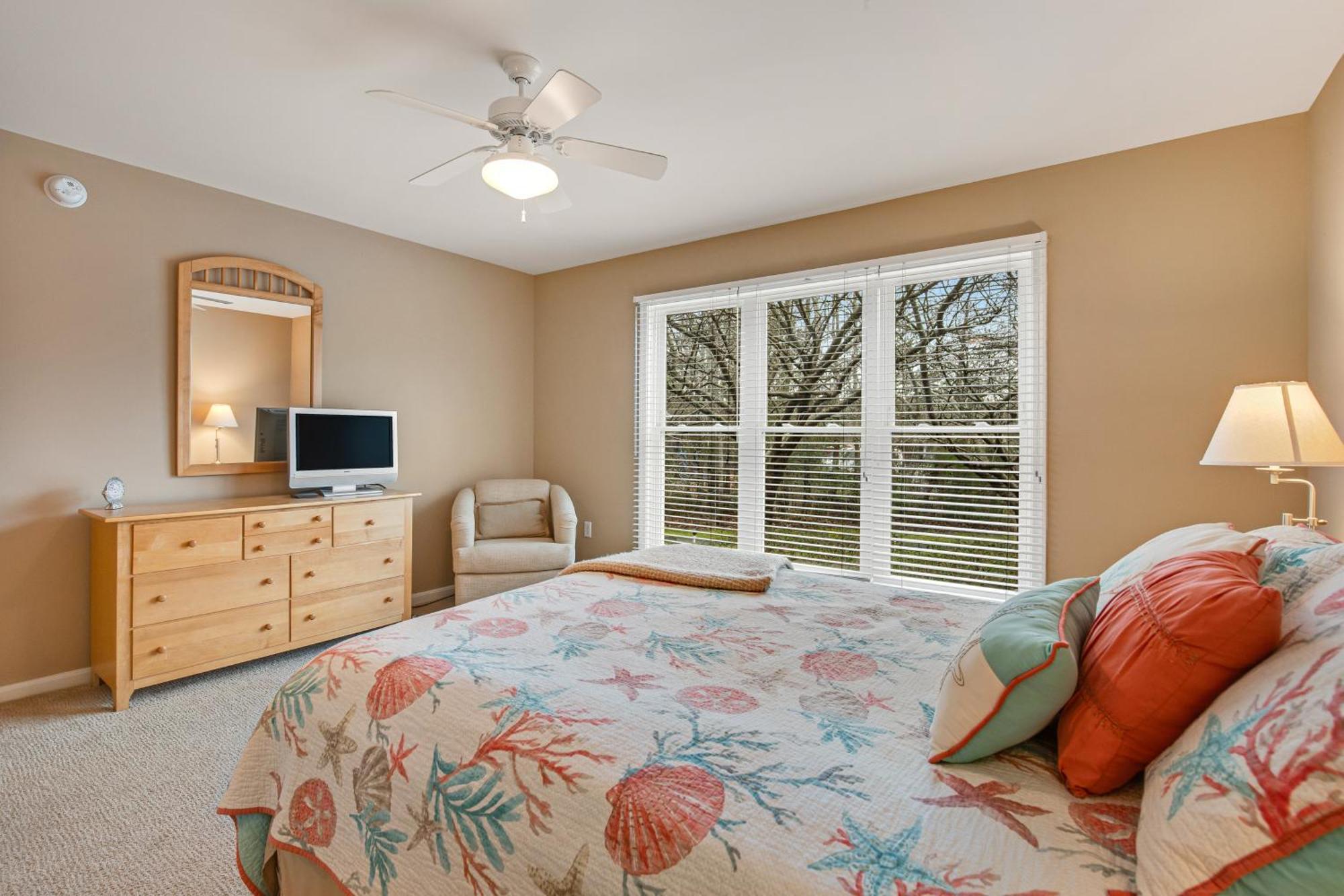 Sea Colony Pinewood Iii