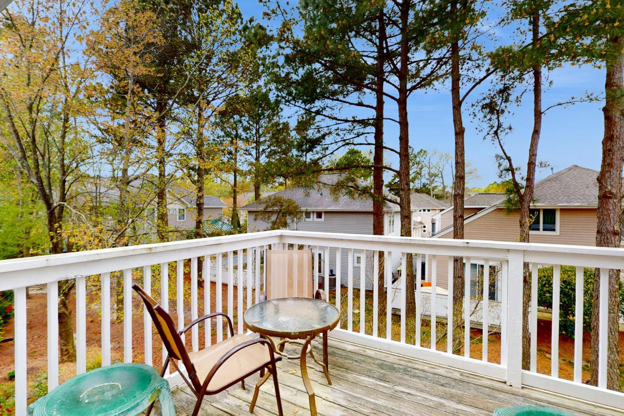 Sea Colony Lakeshore Ii