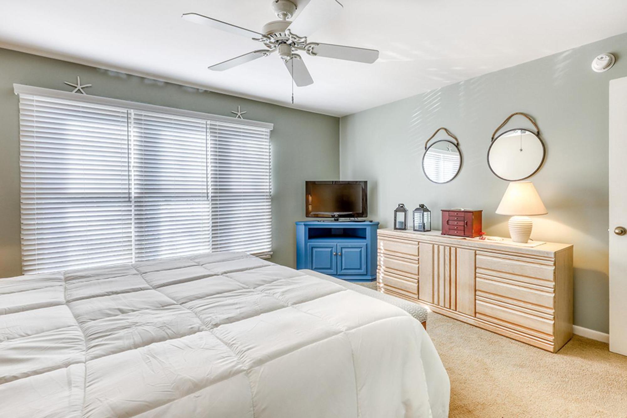 Sea Colony - Lakeshore Holiday home *