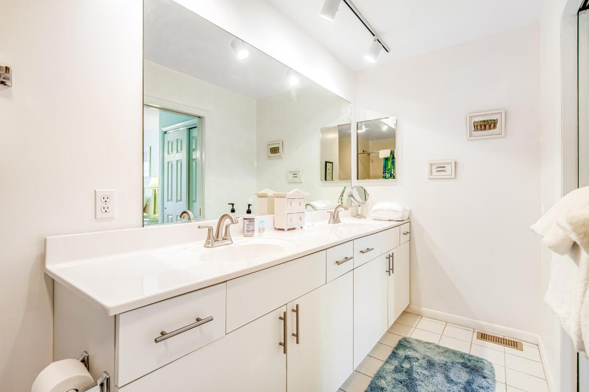 Apartment Sea Colony Lakeshore Bethany Beach