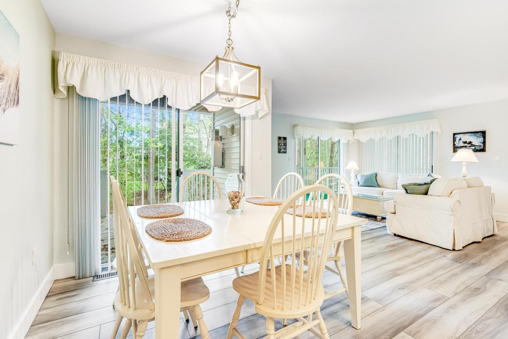 Apartment Sea Colony Lakeshore *