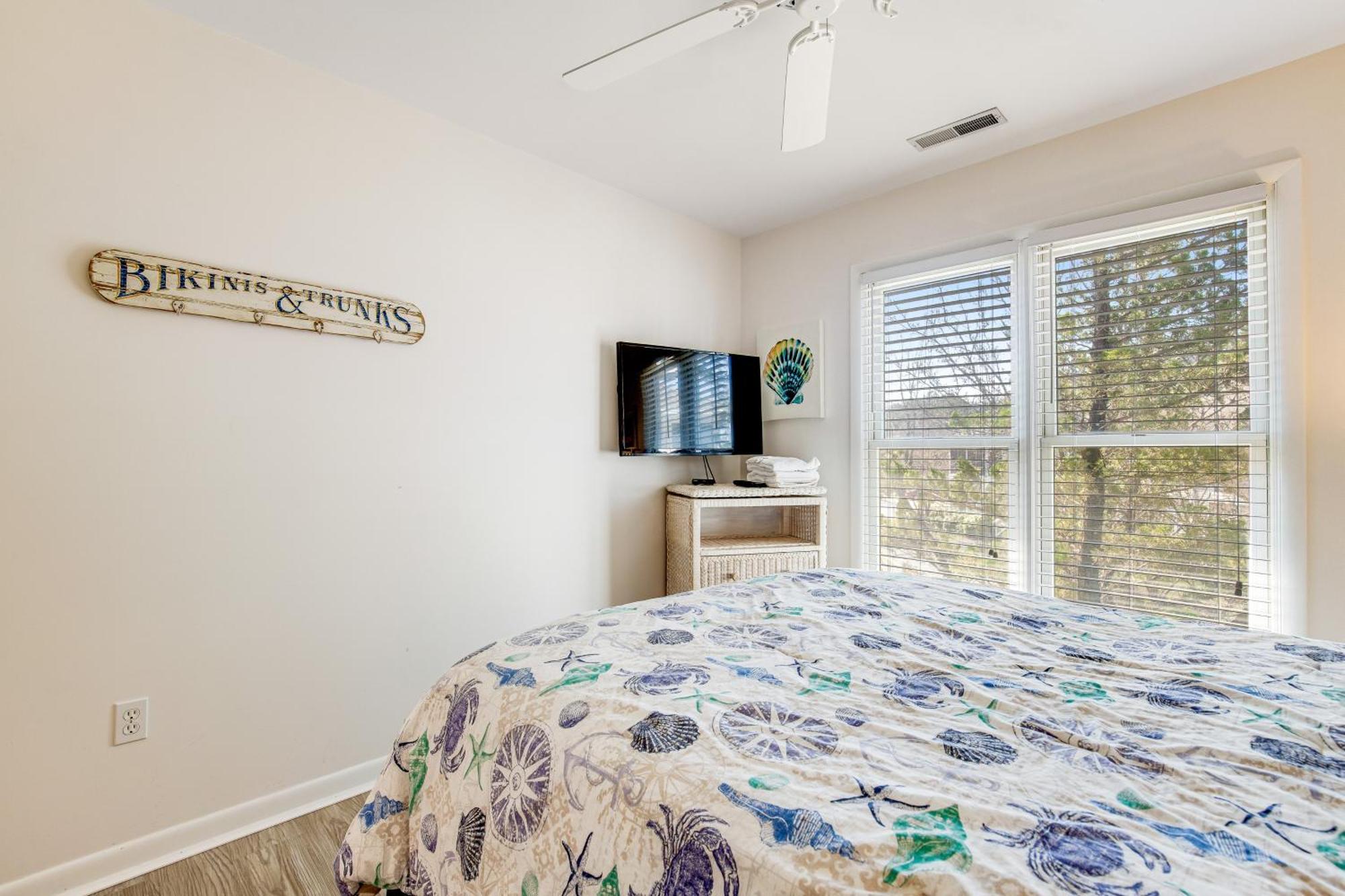 Sea Colony - Lakeshore Bethany Beach