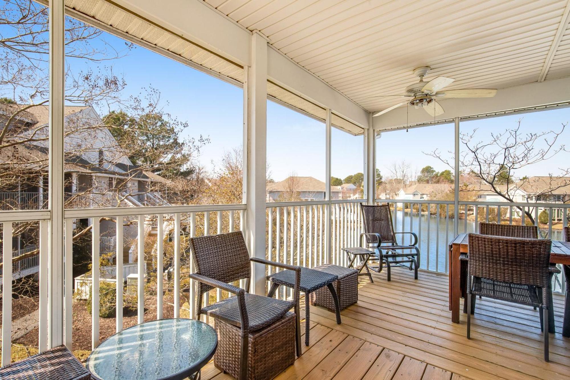 Sea Colony - Lakeshore Holiday home *