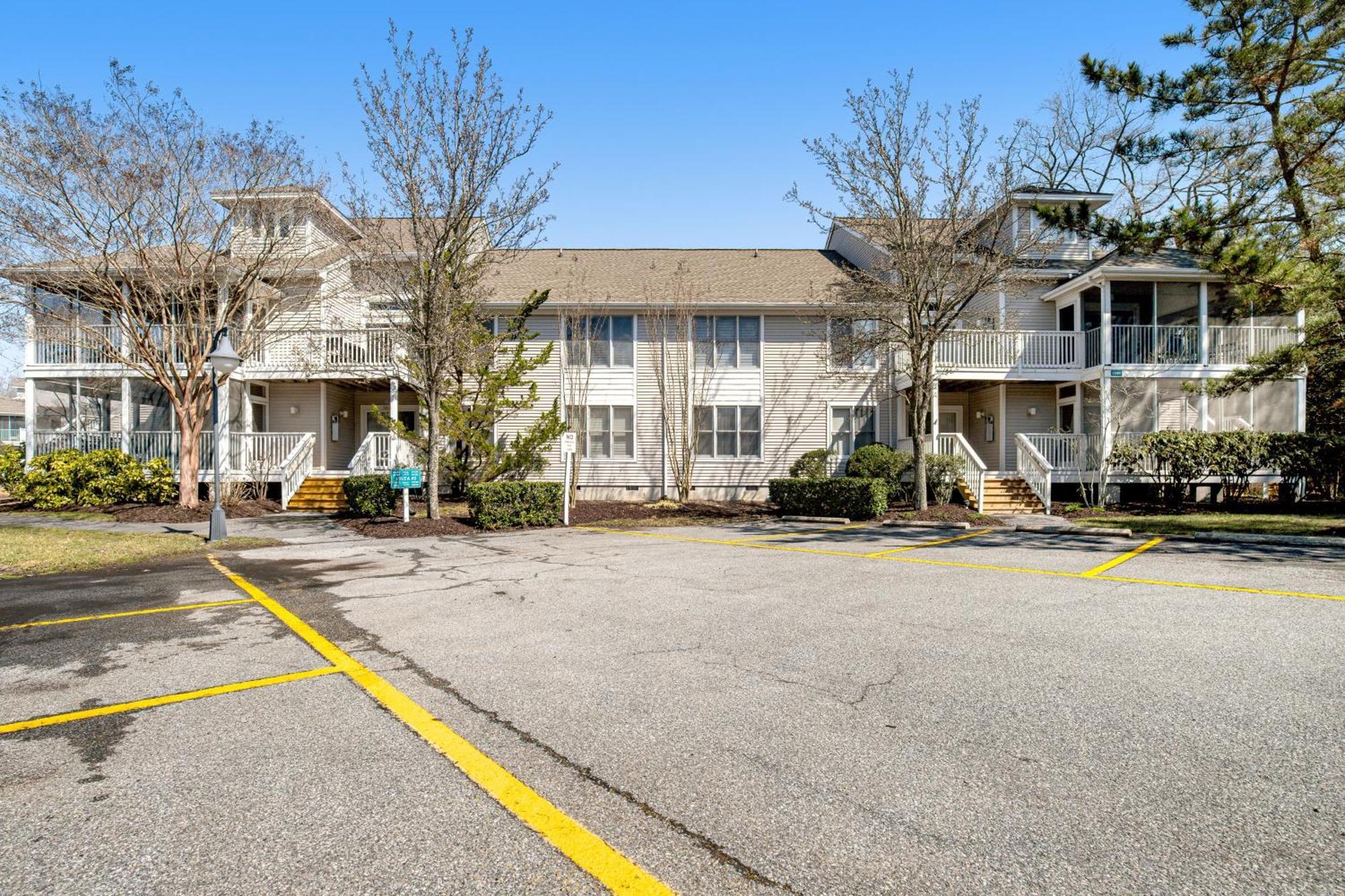 Sea Colony - Lakeshore * Bethany Beach