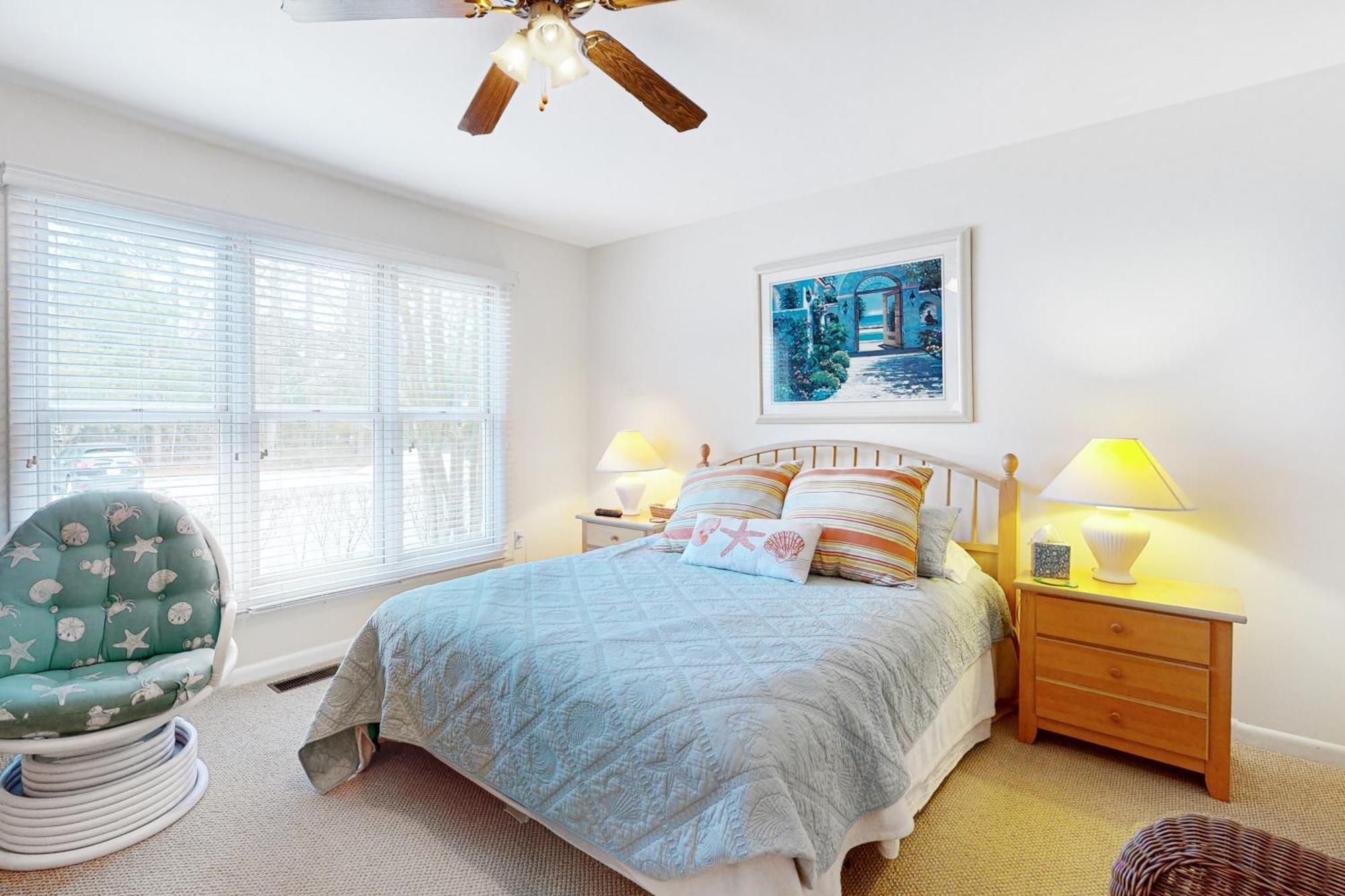 Sea Colony Lakeshore Ii