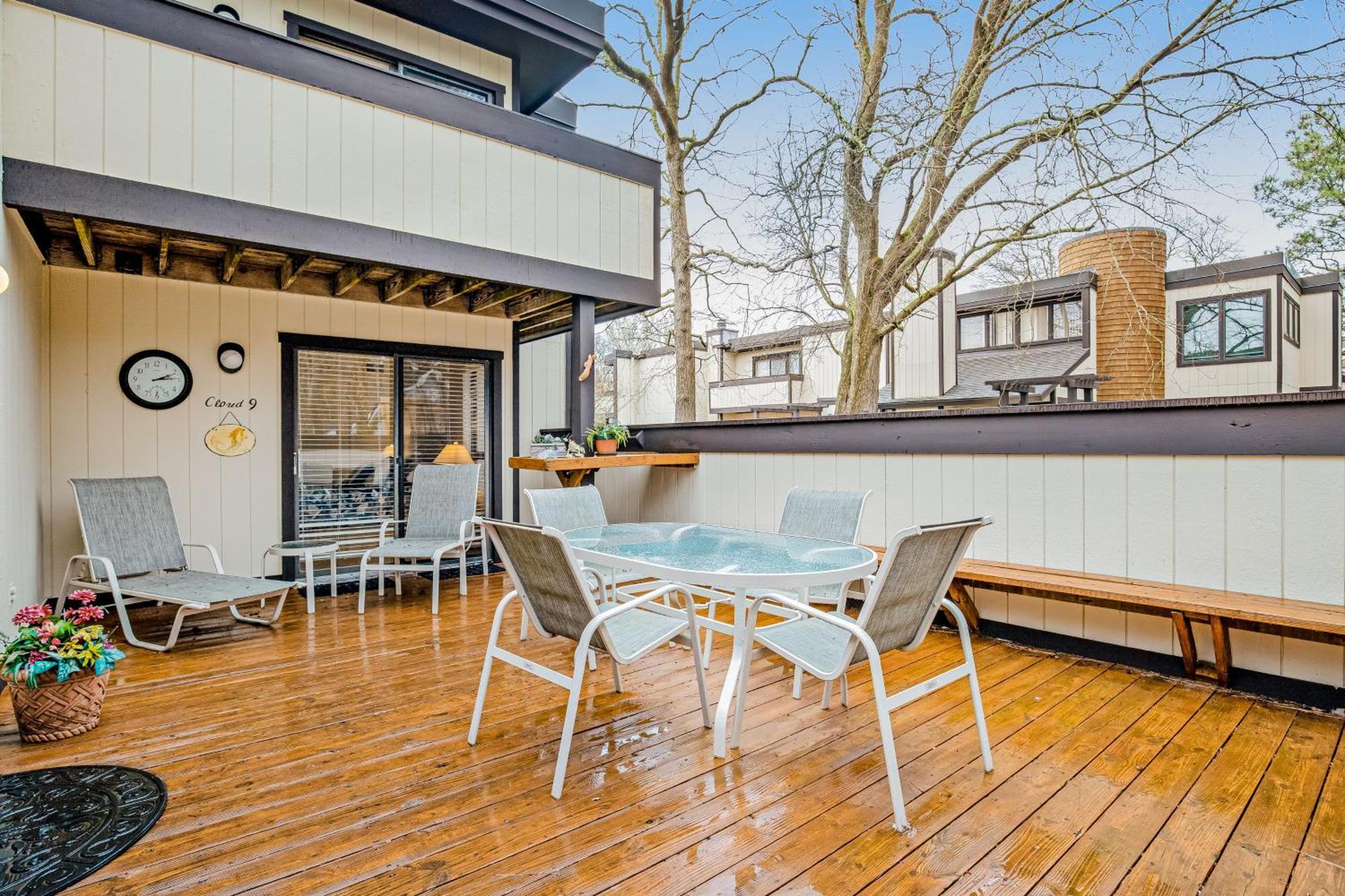 Sea Colony Singles Holiday home *