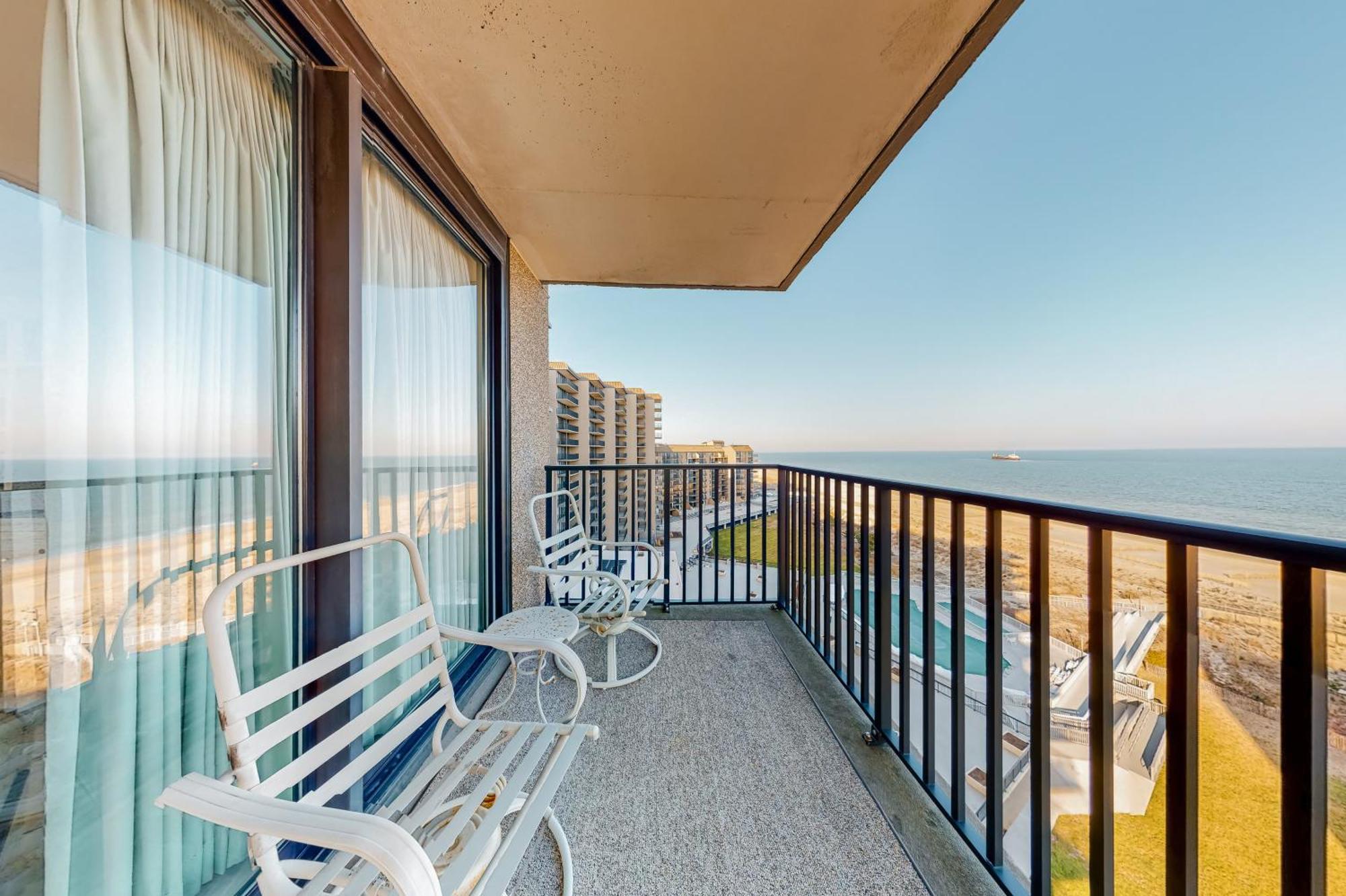 Sea Colony Edgewater House Vi *