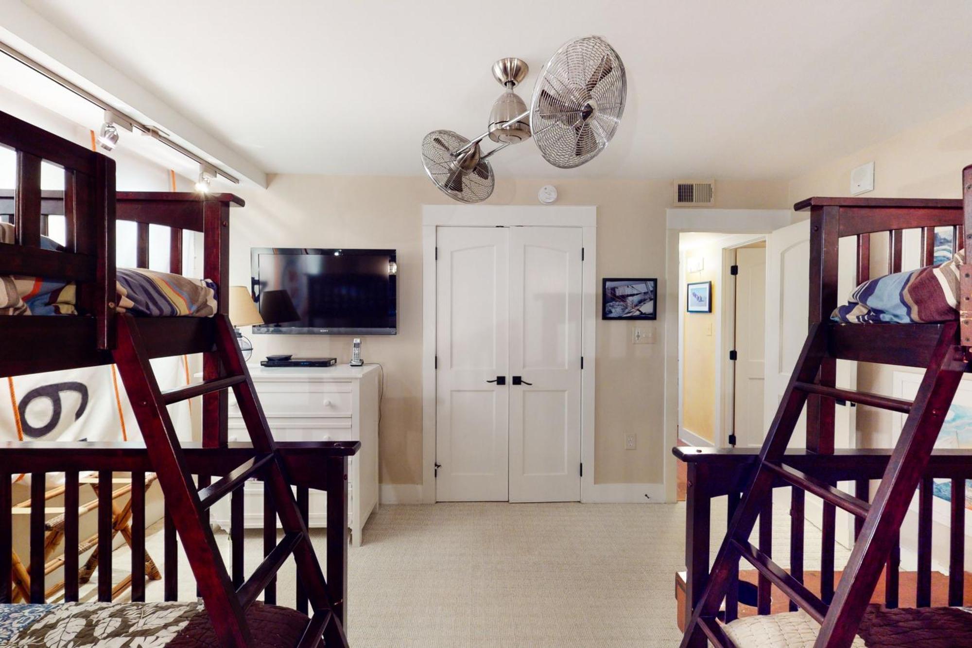 Sea Colony - Dover House Holiday home