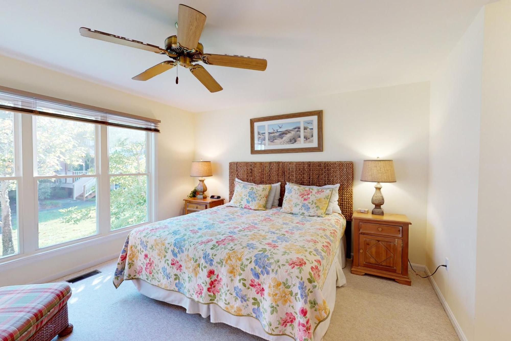 Sea Colony Pinewood *