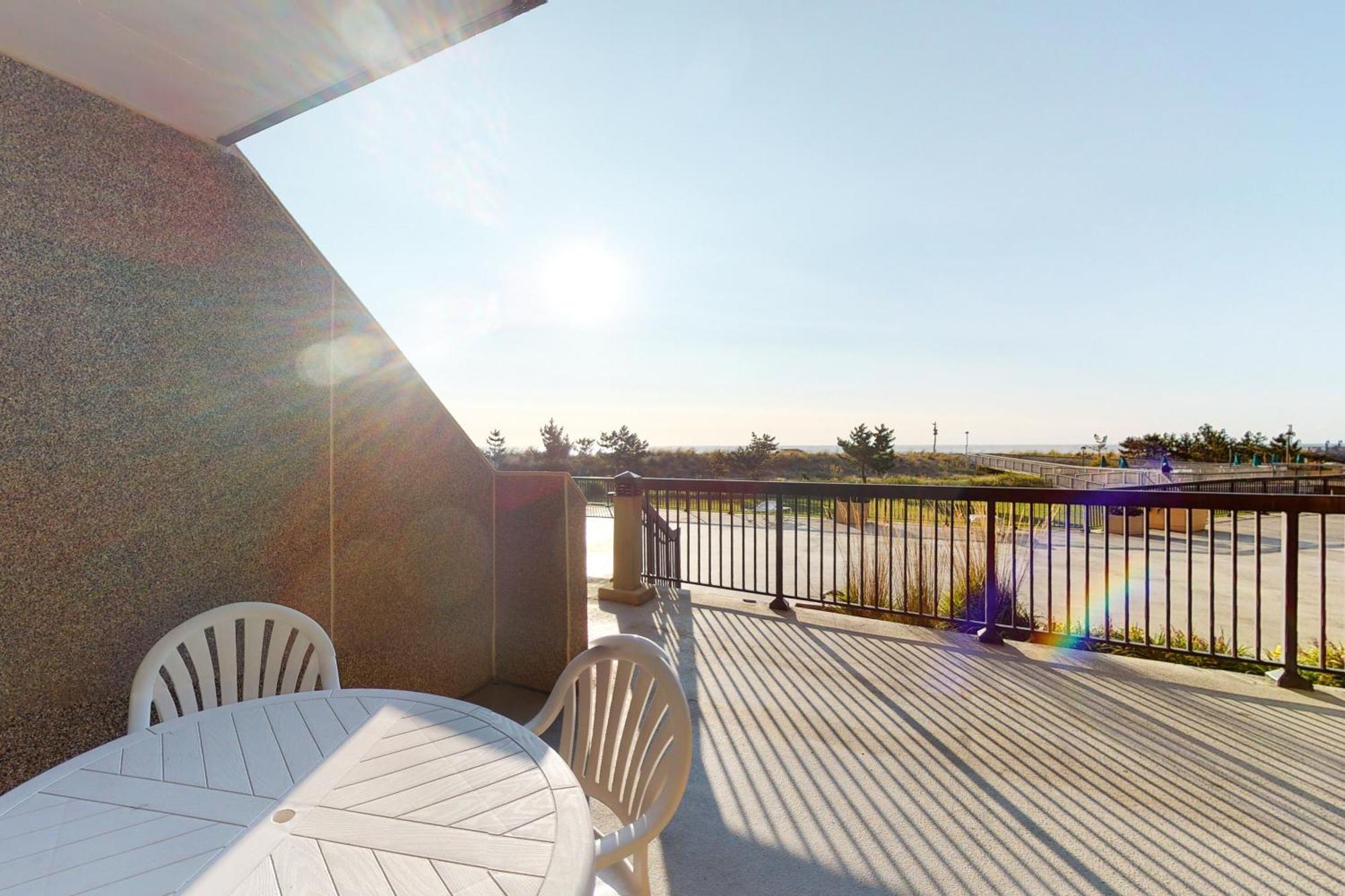 Sea Colony - Dover House Holiday home *